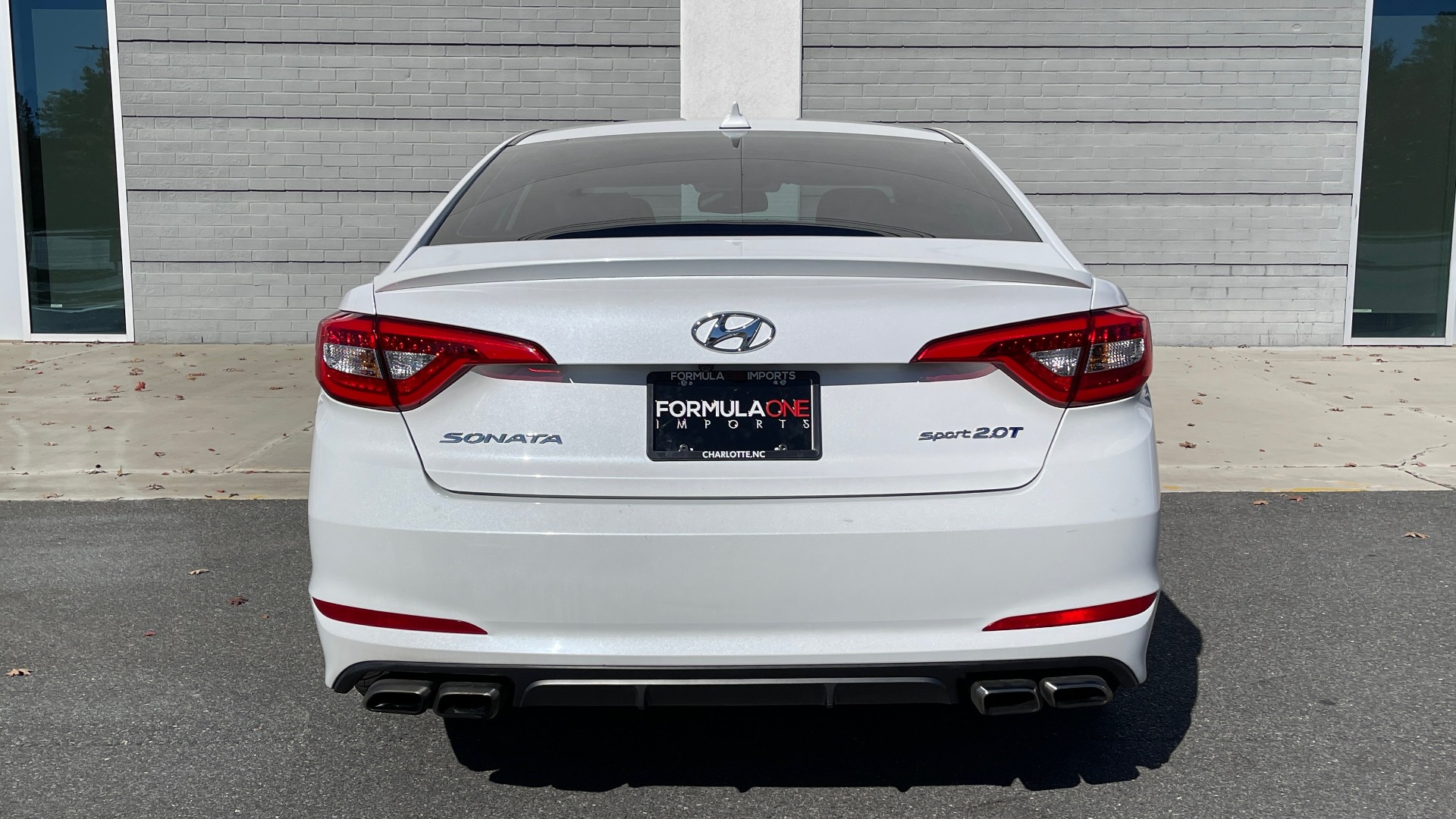 Used 2015 Hyundai SONATA 2.0T SPORT SEDAN / 6-SPD AUTO / BLIND SPOT / REARVIEW for sale Sold at Formula Imports in Charlotte NC 28227 20