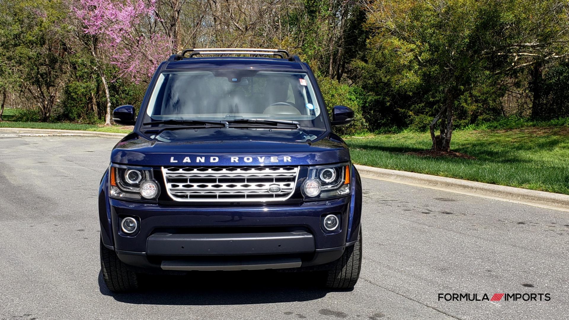 Used 2016 Land Rover LR4 HSE LUX / NAV / SUNROOF / MERIDIAN / REARVIEW / 3-ROW for sale Sold at Formula Imports in Charlotte NC 28227 30