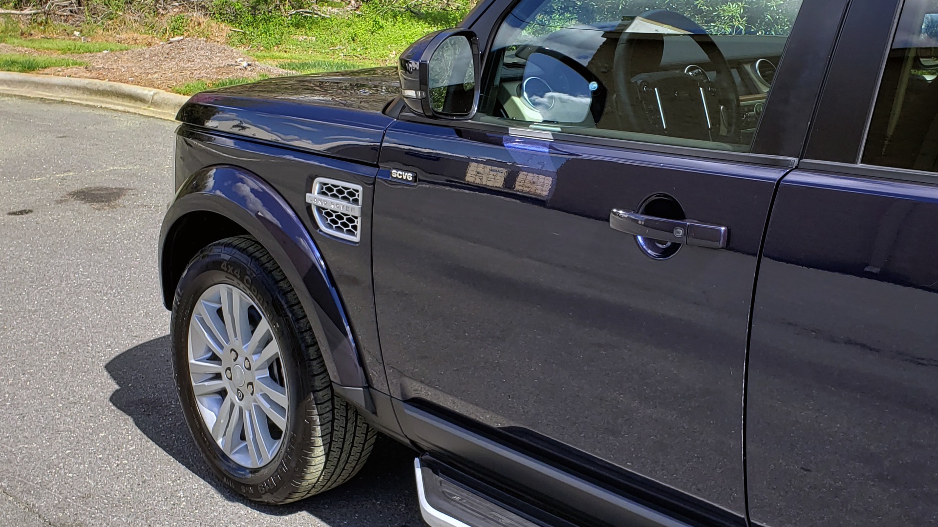 Used 2016 Land Rover LR4 HSE LUX / NAV / SUNROOF / MERIDIAN / REARVIEW / 3-ROW for sale Sold at Formula Imports in Charlotte NC 28227 7
