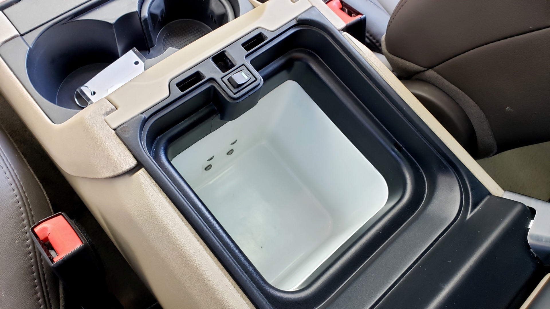 Used 2016 Land Rover LR4 HSE LUX / NAV / SUNROOF / MERIDIAN / REARVIEW / 3-ROW for sale Sold at Formula Imports in Charlotte NC 28227 70