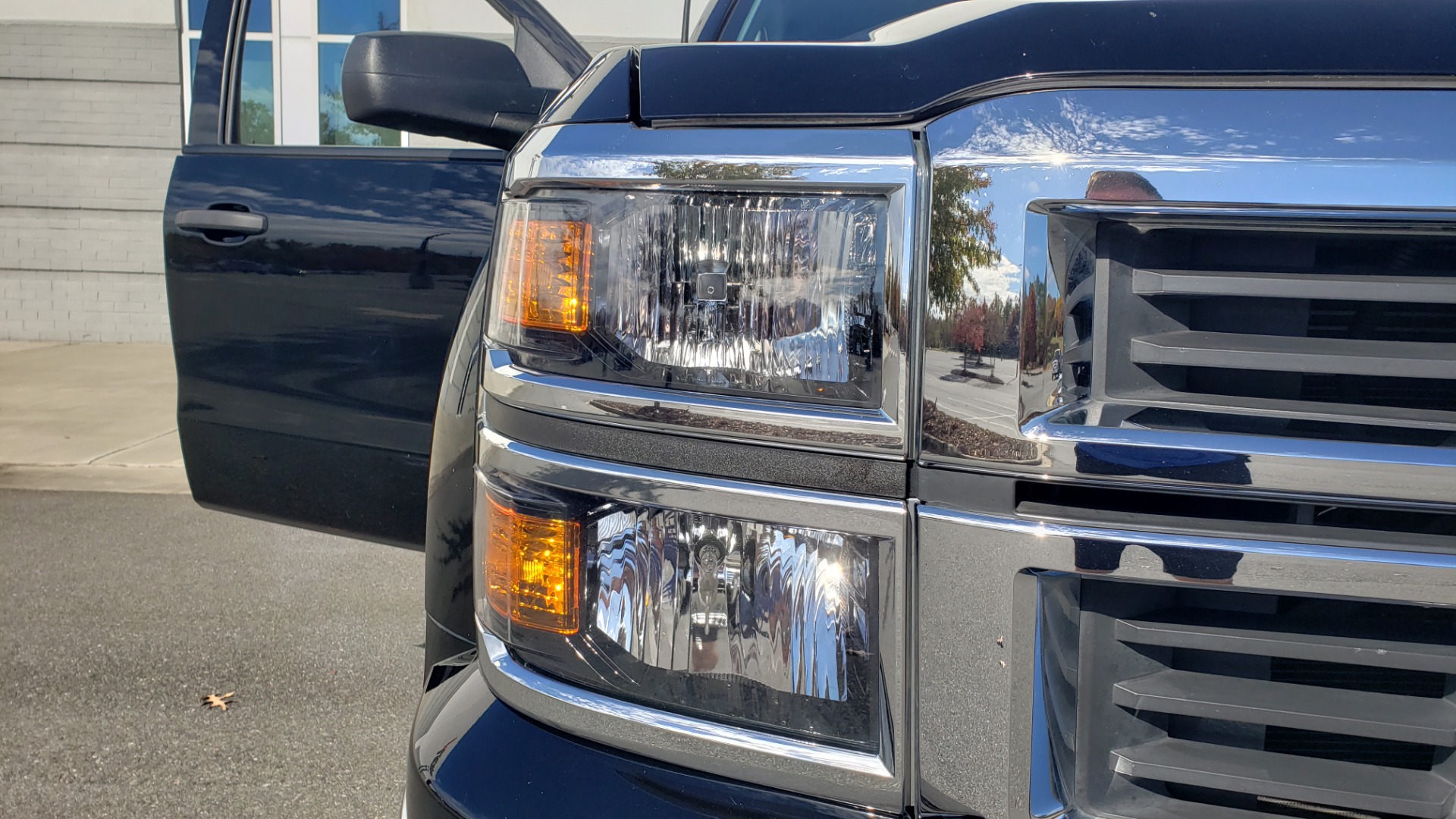 Used 2014 Chevrolet SILVERADO 1500 LT CREWCAB Z71 2LT / 5.3L V8 / AUTO / CONV PKG / TOW / REARVIEW for sale Sold at Formula Imports in Charlotte NC 28227 24