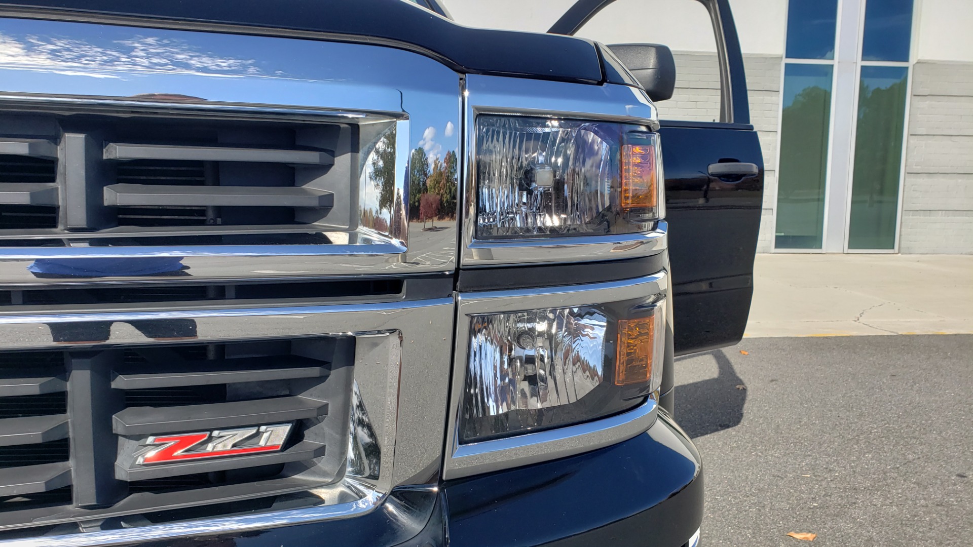 Used 2014 Chevrolet SILVERADO 1500 LT CREWCAB Z71 2LT / 5.3L V8 / AUTO / CONV PKG / TOW / REARVIEW for sale Sold at Formula Imports in Charlotte NC 28227 25