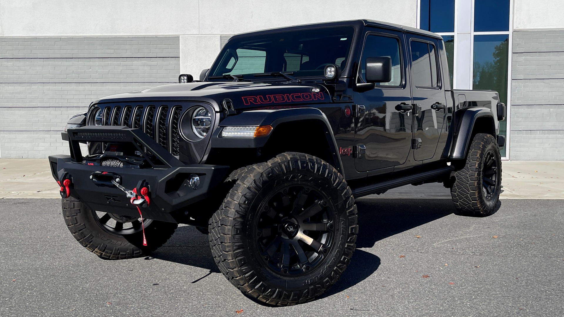 Used 2020 Jeep GLADIATOR RUBICON 4X4 / 3.6L / 8-SPD AUTO / NAV / ALPINE / LIFT / REARVIEW for sale Sold at Formula Imports in Charlotte NC 28227 4