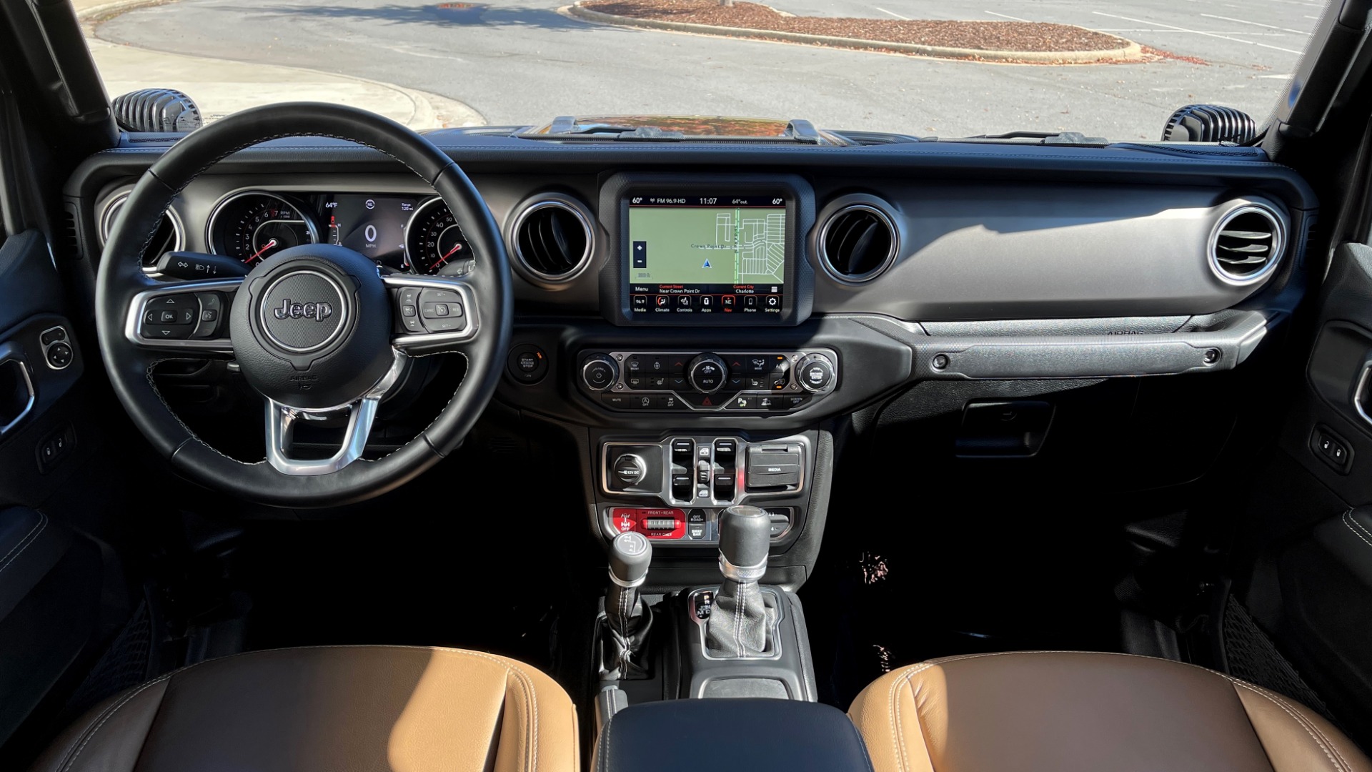 Used 2020 Jeep GLADIATOR RUBICON 4X4 / 3.6L / 8-SPD AUTO / NAV / ALPINE / LIFT / REARVIEW for sale $71,995 at Formula Imports in Charlotte NC 28227 70