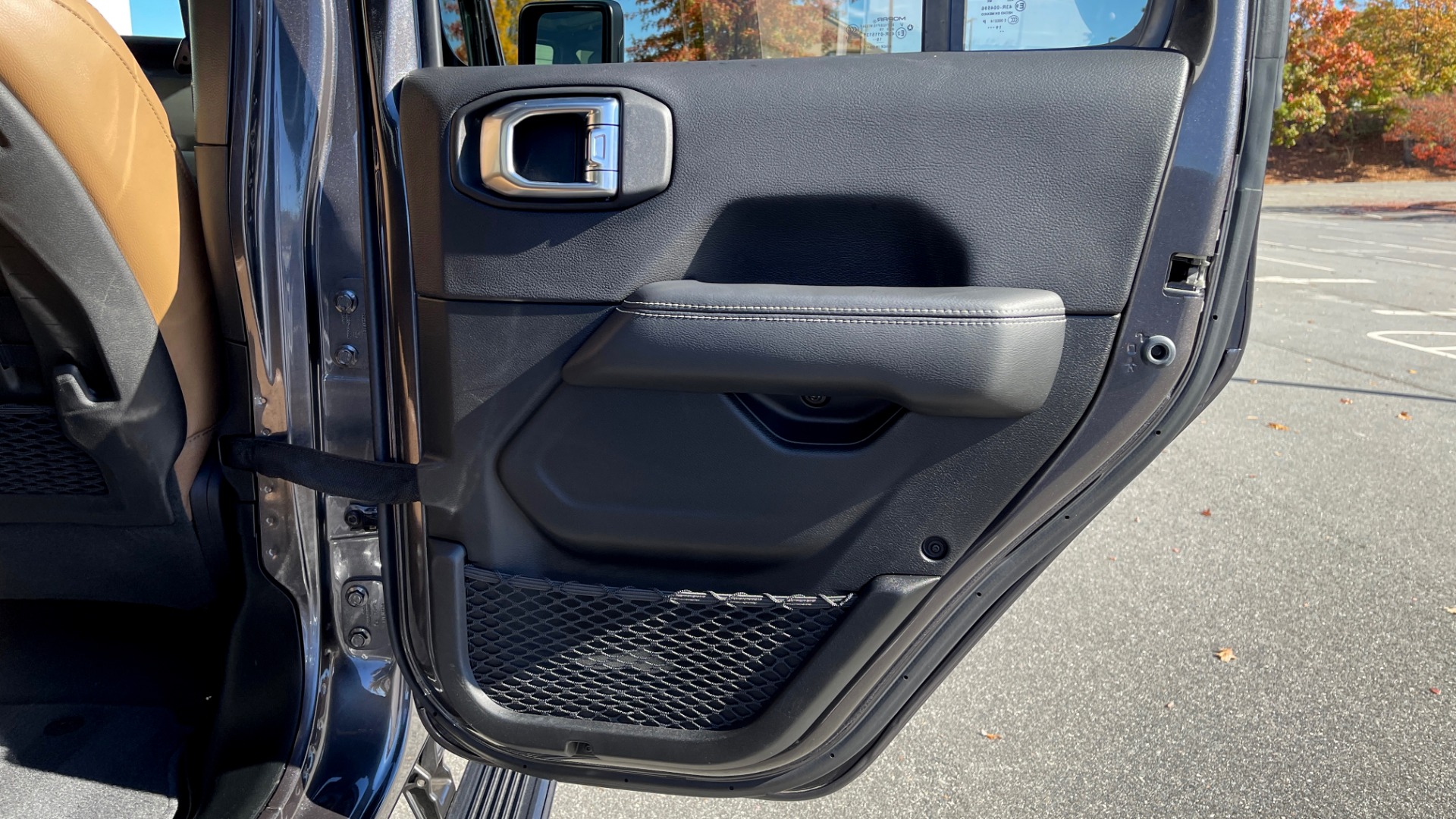 Used 2020 Jeep GLADIATOR RUBICON 4X4 / 3.6L / 8-SPD AUTO / NAV / ALPINE / LIFT / REARVIEW for sale $71,995 at Formula Imports in Charlotte NC 28227 74