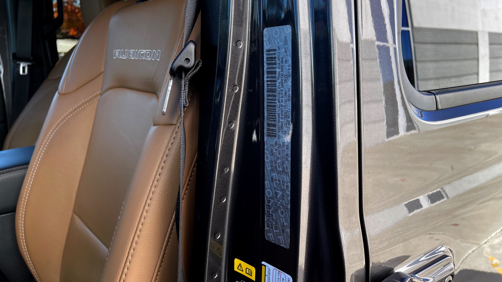 Used 2020 Jeep GLADIATOR RUBICON 4X4 / 3.6L / 8-SPD AUTO / NAV / ALPINE / LIFT / REARVIEW for sale Sold at Formula Imports in Charlotte NC 28227 95