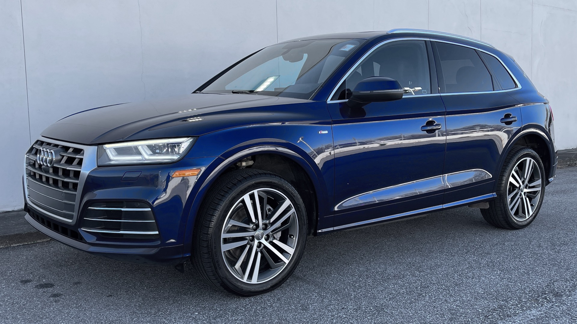 Used 2018 Audi Q5 2.0 TECH PRESTIGE / AWD / PANO-ROOF / B&O SOUND / REARVIEW for sale $34,795 at Formula Imports in Charlotte NC 28227 2