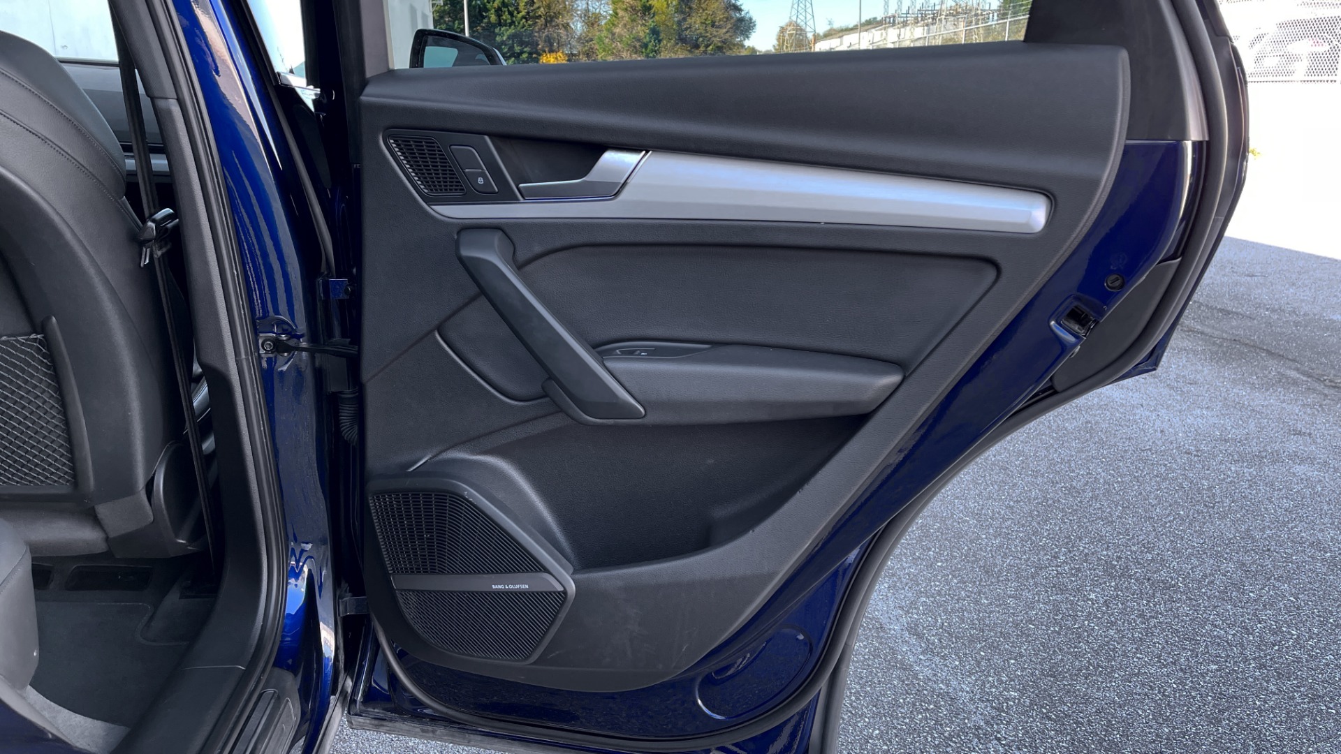 Used 2018 Audi Q5 2.0 TECH PRESTIGE / AWD / PANO-ROOF / B&O SOUND / REARVIEW for sale $34,795 at Formula Imports in Charlotte NC 28227 54