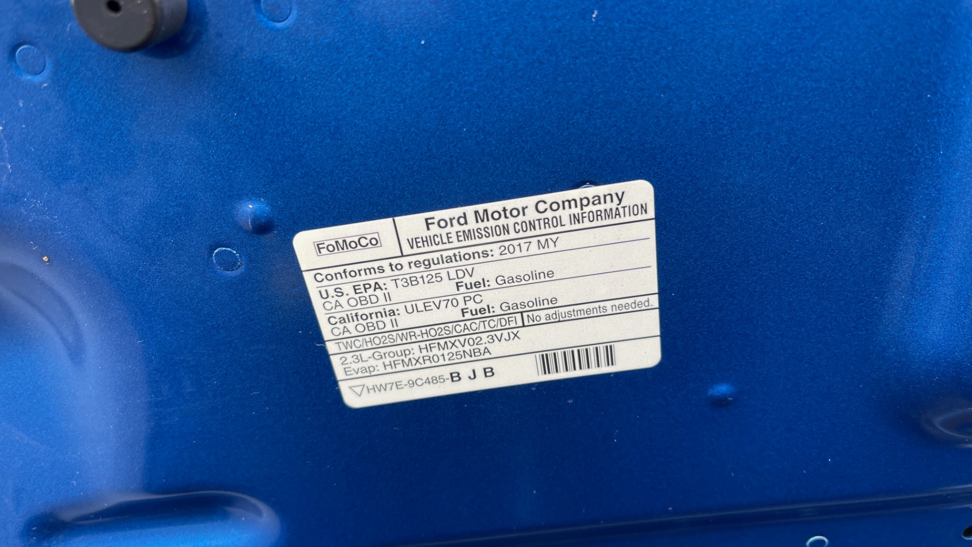 Used 2017 Ford MUSTANG ECOBOOST 2.3L PREMIUM / 6-SPD MANUAL / SYNC3 / REARVIEW for sale Sold at Formula Imports in Charlotte NC 28227 11