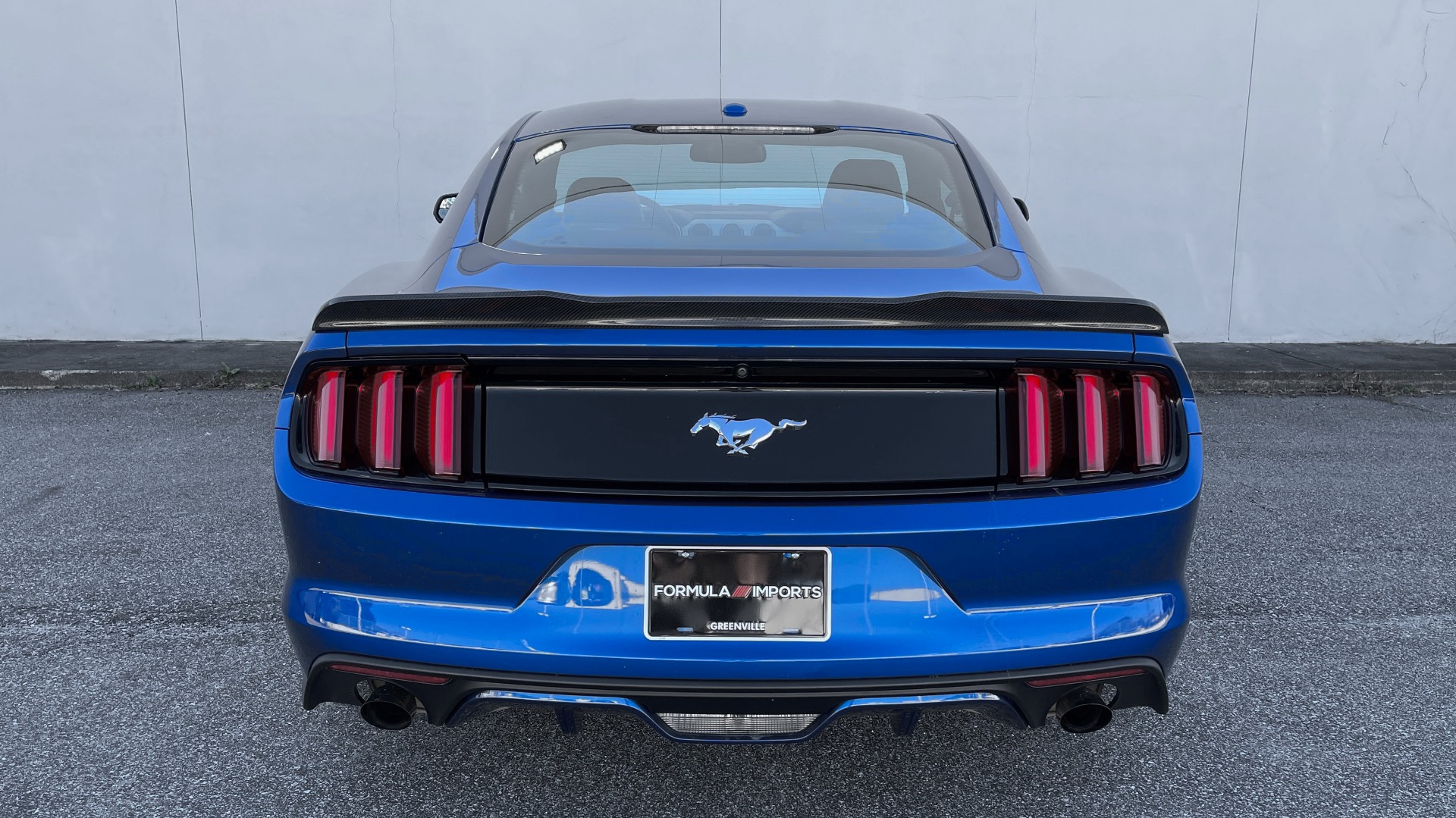 Used 2017 Ford MUSTANG ECOBOOST 2.3L PREMIUM / 6-SPD MANUAL / SYNC3 / REARVIEW for sale Sold at Formula Imports in Charlotte NC 28227 17