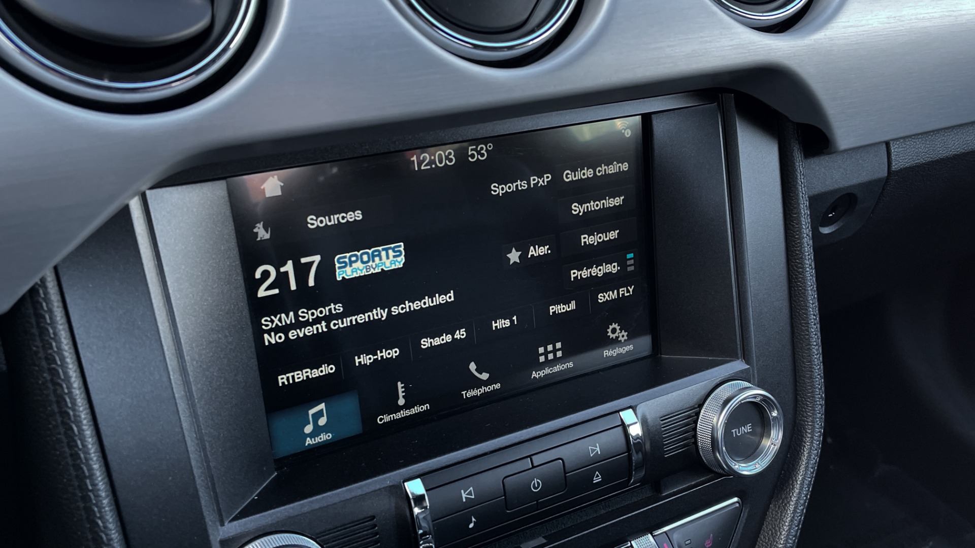 Used 2017 Ford MUSTANG ECOBOOST 2.3L PREMIUM / 6-SPD MANUAL / SYNC3 / REARVIEW for sale Sold at Formula Imports in Charlotte NC 28227 29