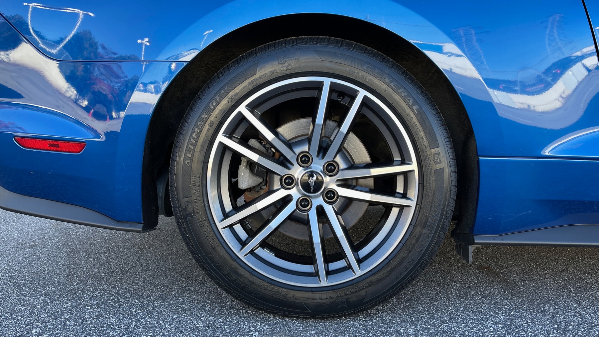 Used 2017 Ford MUSTANG ECOBOOST 2.3L PREMIUM / 6-SPD MANUAL / SYNC3 / REARVIEW for sale Sold at Formula Imports in Charlotte NC 28227 45
