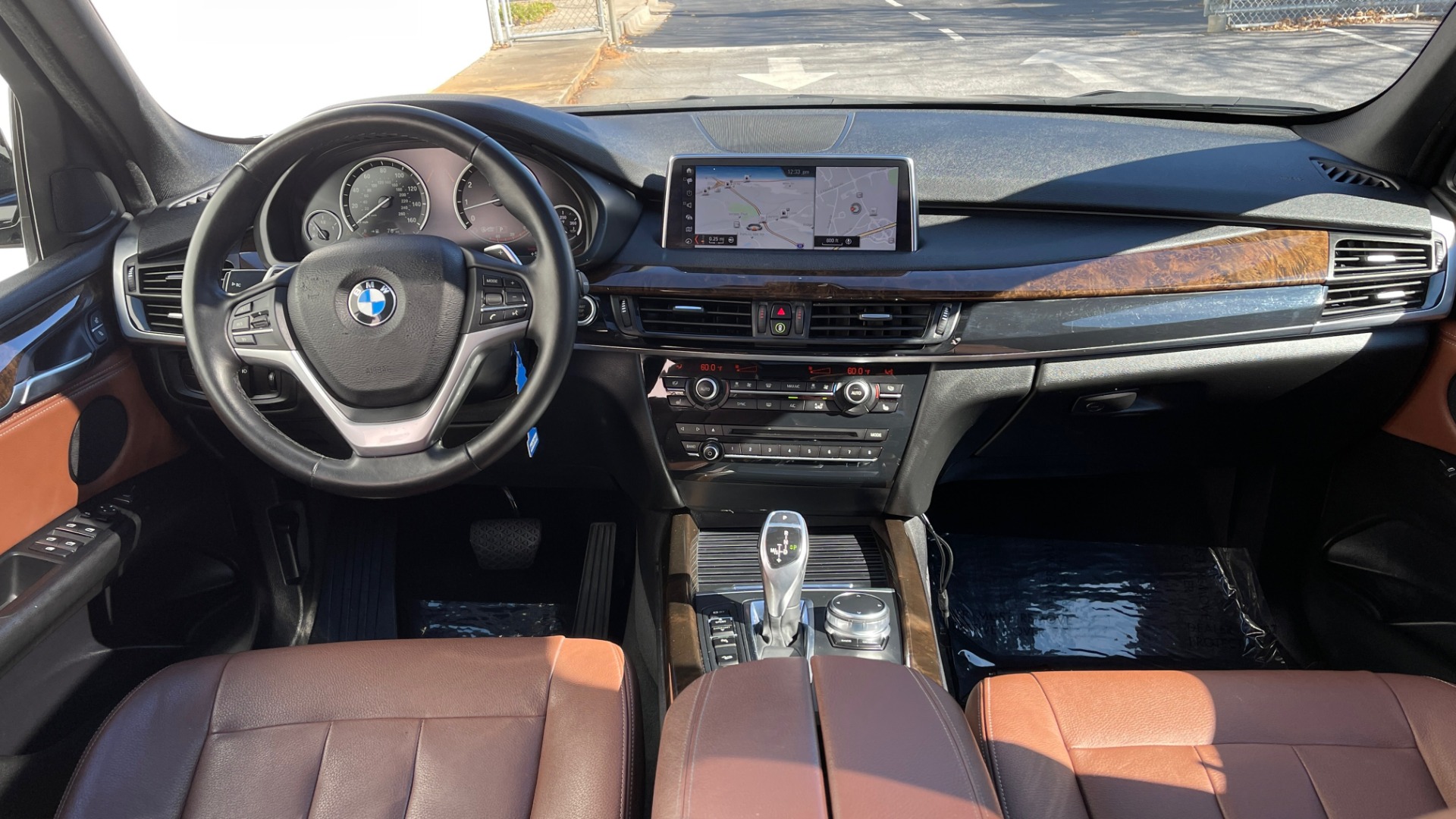Used 2018 BMW X5 XDRIVE35I PREMIUM / DRVR ASST / HUD / ABSD / NAV / REARVIEW for sale $43,795 at Formula Imports in Charlotte NC 28227 50