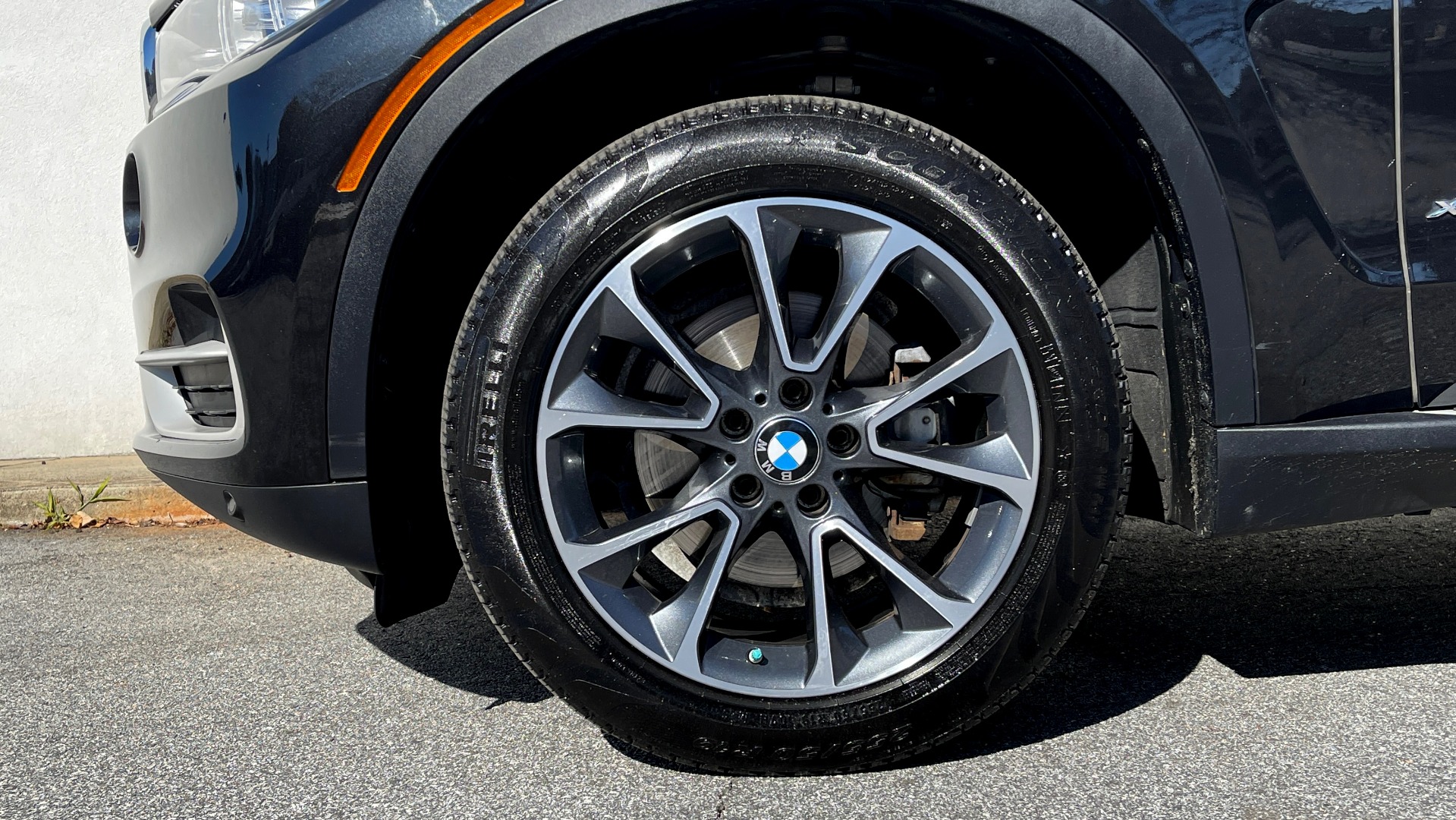 Used 2018 BMW X5 XDRIVE35I PREMIUM / DRVR ASST / HUD / ABSD / NAV / REARVIEW for sale $43,795 at Formula Imports in Charlotte NC 28227 62