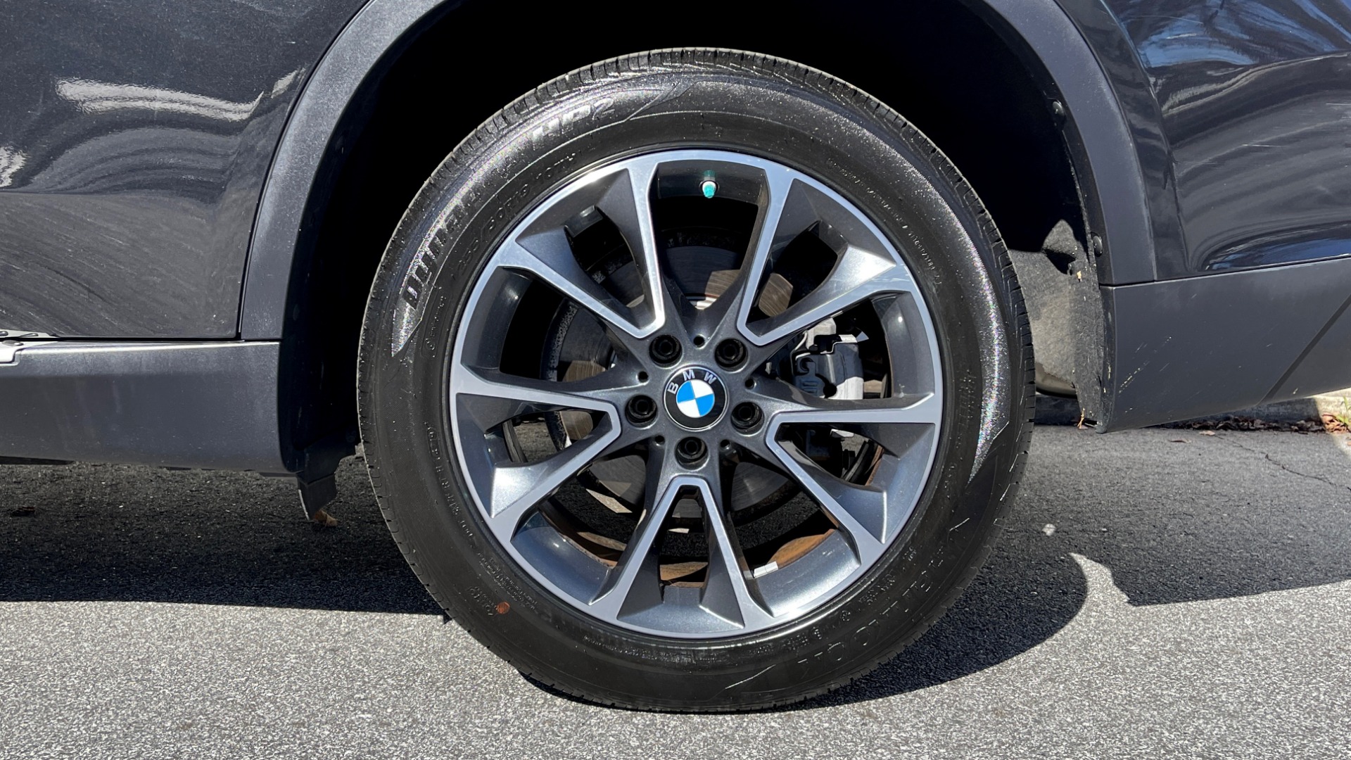 Used 2018 BMW X5 XDRIVE35I PREMIUM / DRVR ASST / HUD / ABSD / NAV / REARVIEW for sale $43,795 at Formula Imports in Charlotte NC 28227 63