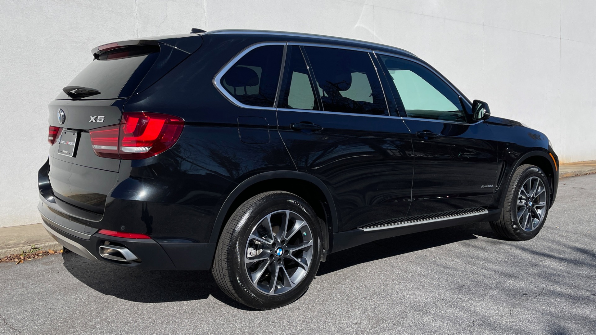 Used 2018 BMW X5 XDRIVE35I PREMIUM / DRVR ASST / HUD / ABSD / NAV / REARVIEW for sale $43,795 at Formula Imports in Charlotte NC 28227 7