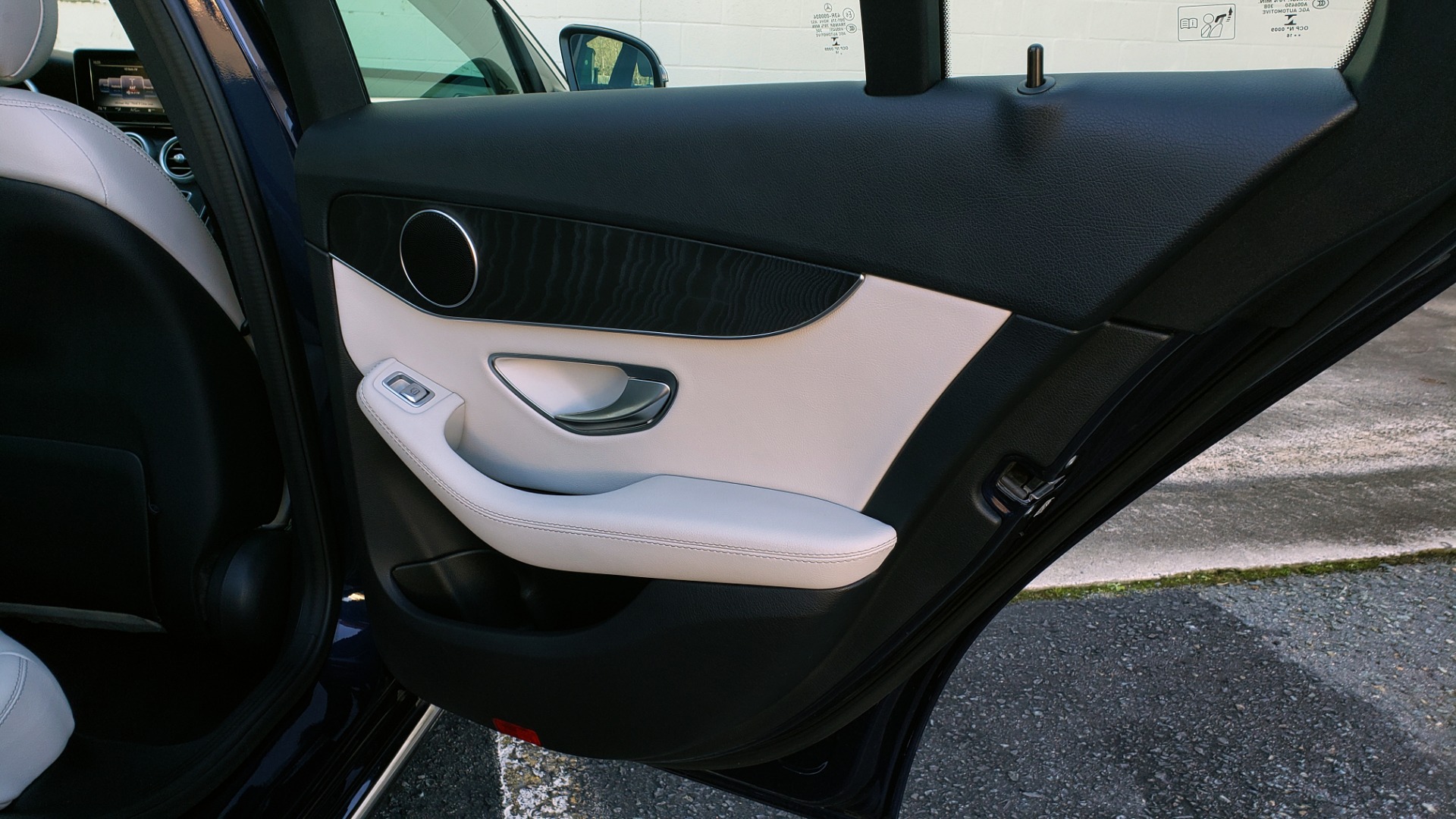 Used 2016 Mercedes-Benz C-Class C 300 PREMIUM / PANO-ROOF / HTD STS / BSA / REARVIEW for sale Sold at Formula Imports in Charlotte NC 28227 61