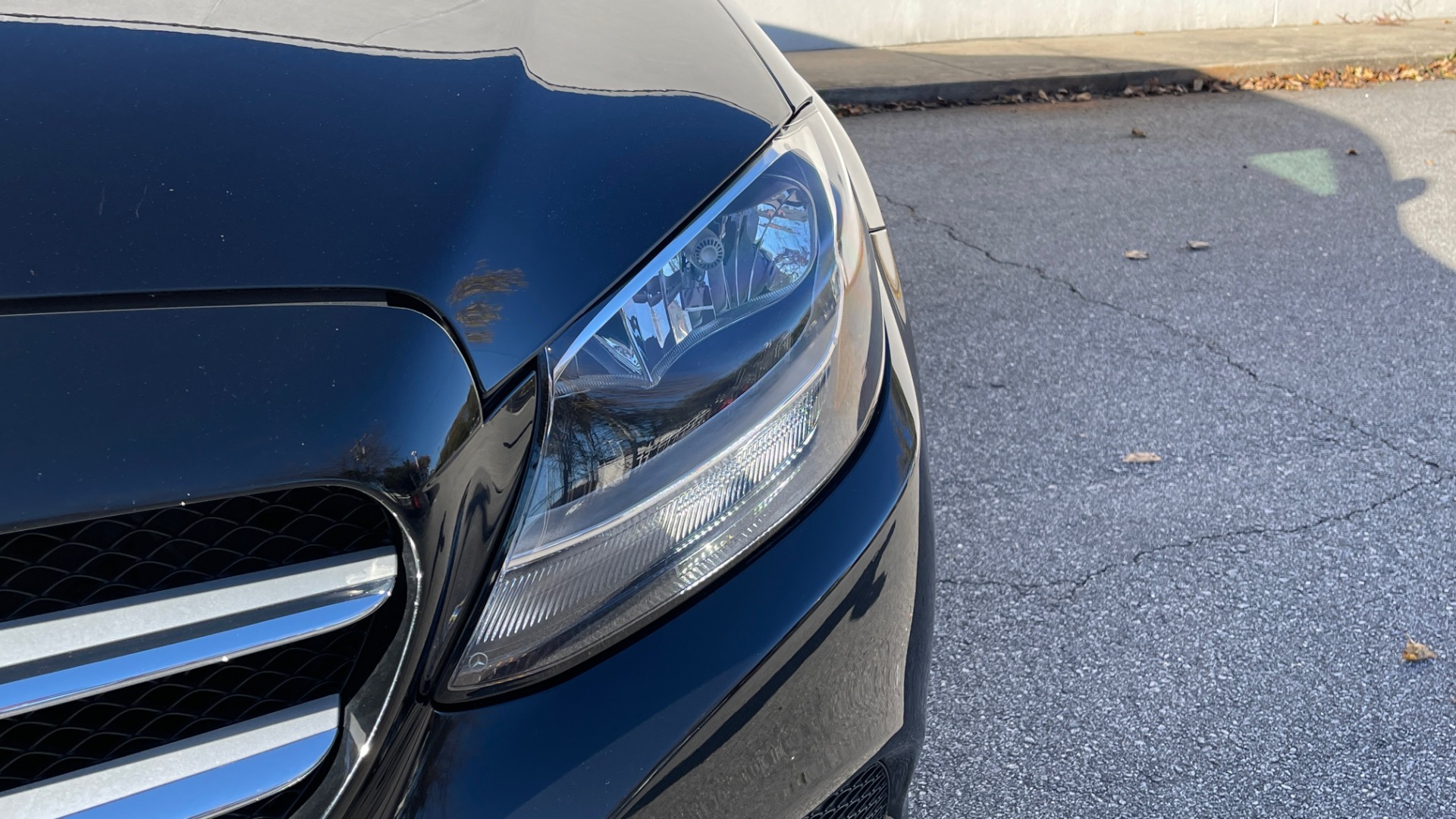 Used 2018 Mercedes-Benz C-Class C 300 2.0L SEDAN / PREMIUM / NAV / SUNROOF / COMFORT SUSP / REARVIEW for sale Sold at Formula Imports in Charlotte NC 28227 14
