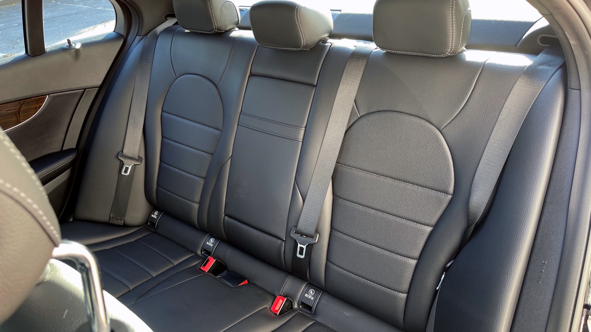Used 2018 Mercedes-Benz C-CLASS C 300 4MATIC PREMIUM / NAV / CMFRT SUSP / KEYLESS-GO / REARVIEW for sale $35,995 at Formula Imports in Charlotte NC 28227 49