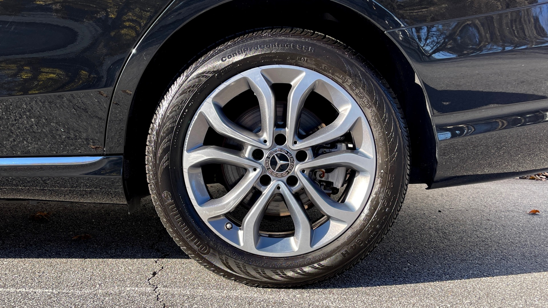 Used 2018 Mercedes-Benz C-CLASS C 300 4MATIC PREMIUM / NAV / CMFRT SUSP / KEYLESS-GO / REARVIEW for sale $35,995 at Formula Imports in Charlotte NC 28227 61