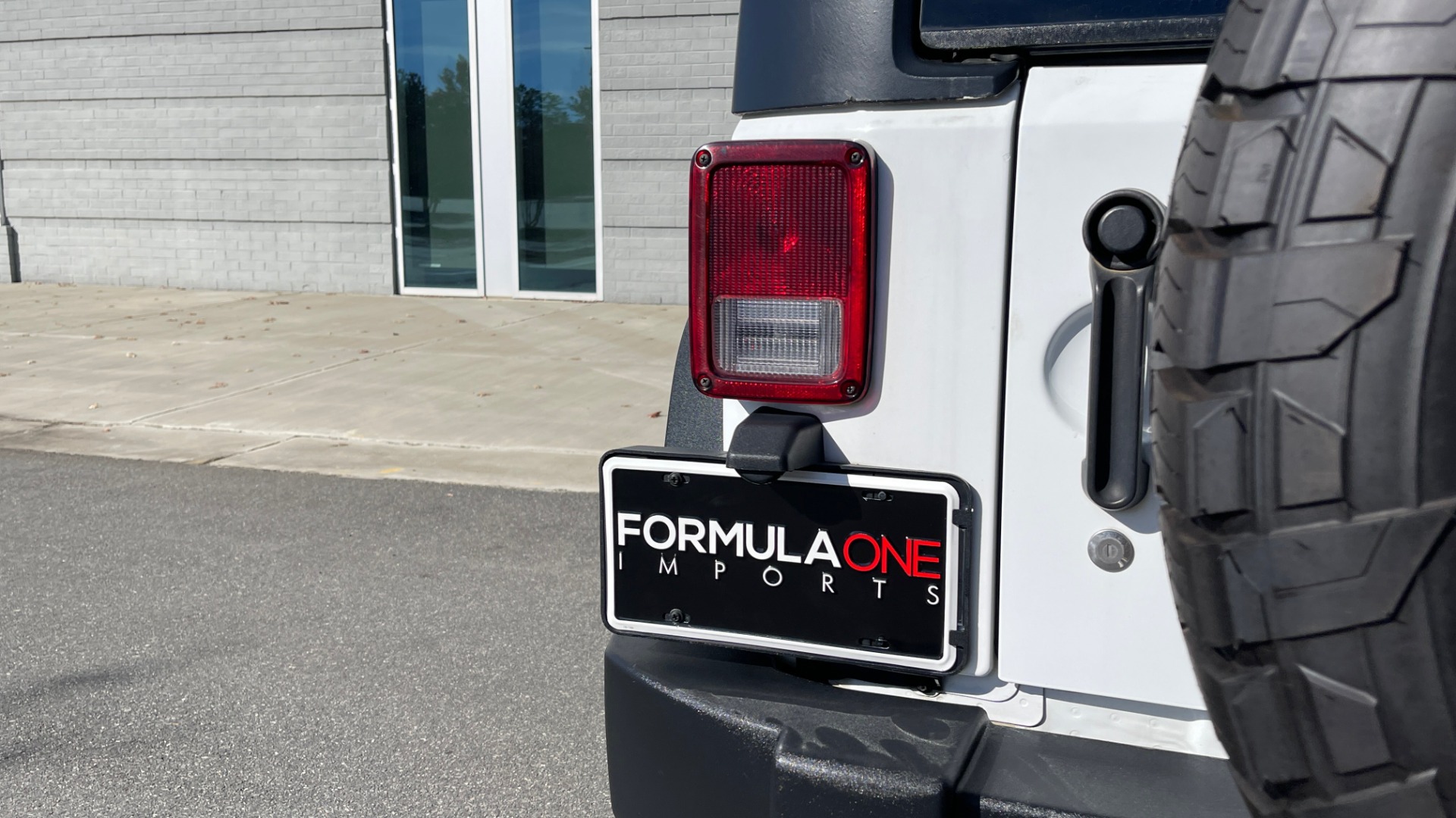 Used 2018 Jeep WRANGLER JK UNLIMITED SPORT S 4X4 / 3.6L V6 / AUTO / HARD-TOP / 20IN WHEELS for sale Sold at Formula Imports in Charlotte NC 28227 20