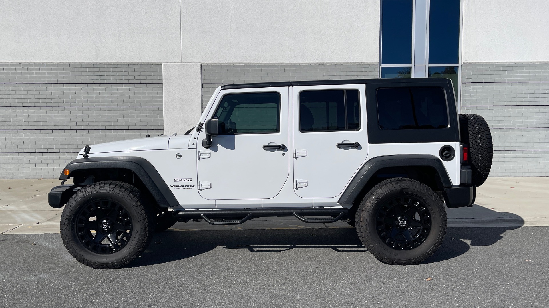 Used 2018 Jeep WRANGLER JK UNLIMITED SPORT S 4X4 / 3.6L V6 / AUTO / HARD-TOP / 20IN WHEELS for sale Sold at Formula Imports in Charlotte NC 28227 3