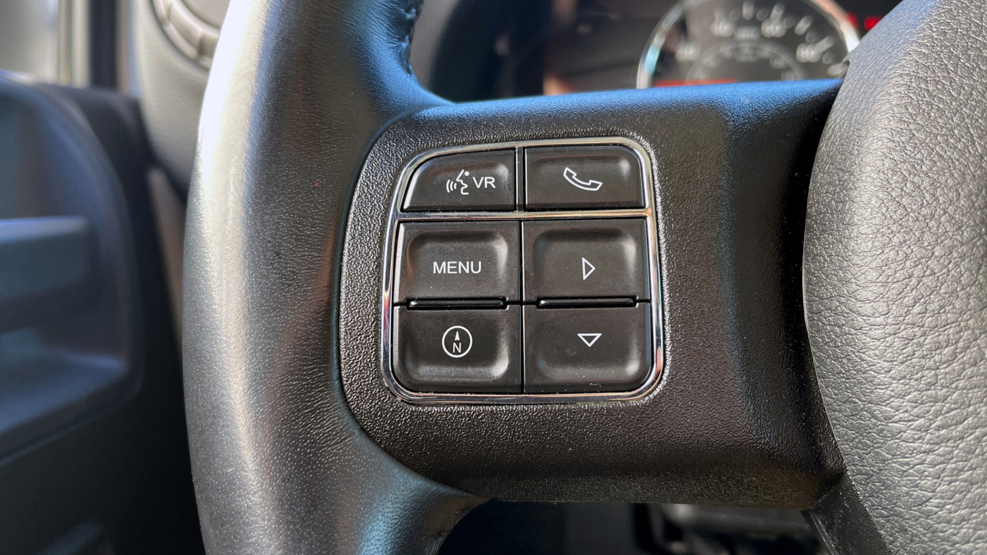 Used 2018 Jeep WRANGLER JK UNLIMITED SPORT S 4X4 / 3.6L V6 / AUTO / HARD-TOP / 20IN WHEELS for sale Sold at Formula Imports in Charlotte NC 28227 34