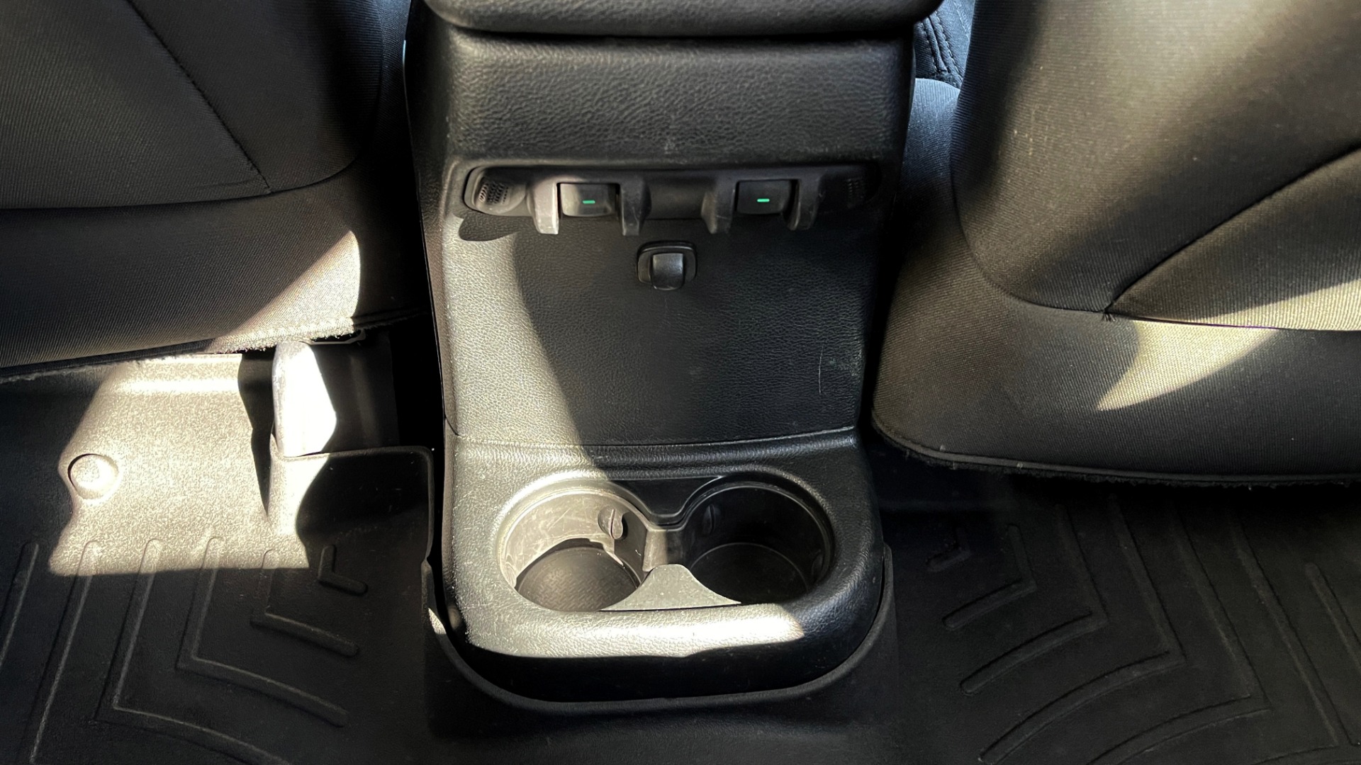 Used 2018 Jeep WRANGLER JK UNLIMITED SPORT S 4X4 / 3.6L V6 / AUTO / HARD-TOP / 20IN WHEELS for sale Sold at Formula Imports in Charlotte NC 28227 53