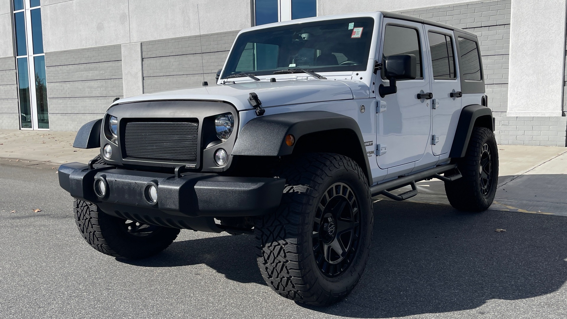 Used 2018 Jeep WRANGLER JK UNLIMITED SPORT S 4X4 / 3.6L V6 / AUTO / HARD-TOP / 20IN WHEELS for sale Sold at Formula Imports in Charlotte NC 28227 9