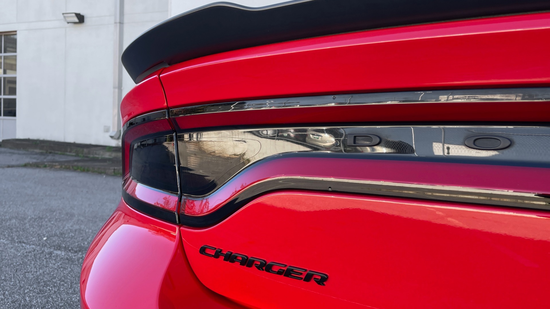 Used 2021 Dodge CHARGER GT BLACKTOP 3.6L / 8-SPD AUTO / ALPINE / PARK ASST / REARVIEW for sale $36,995 at Formula Imports in Charlotte NC 28227 17