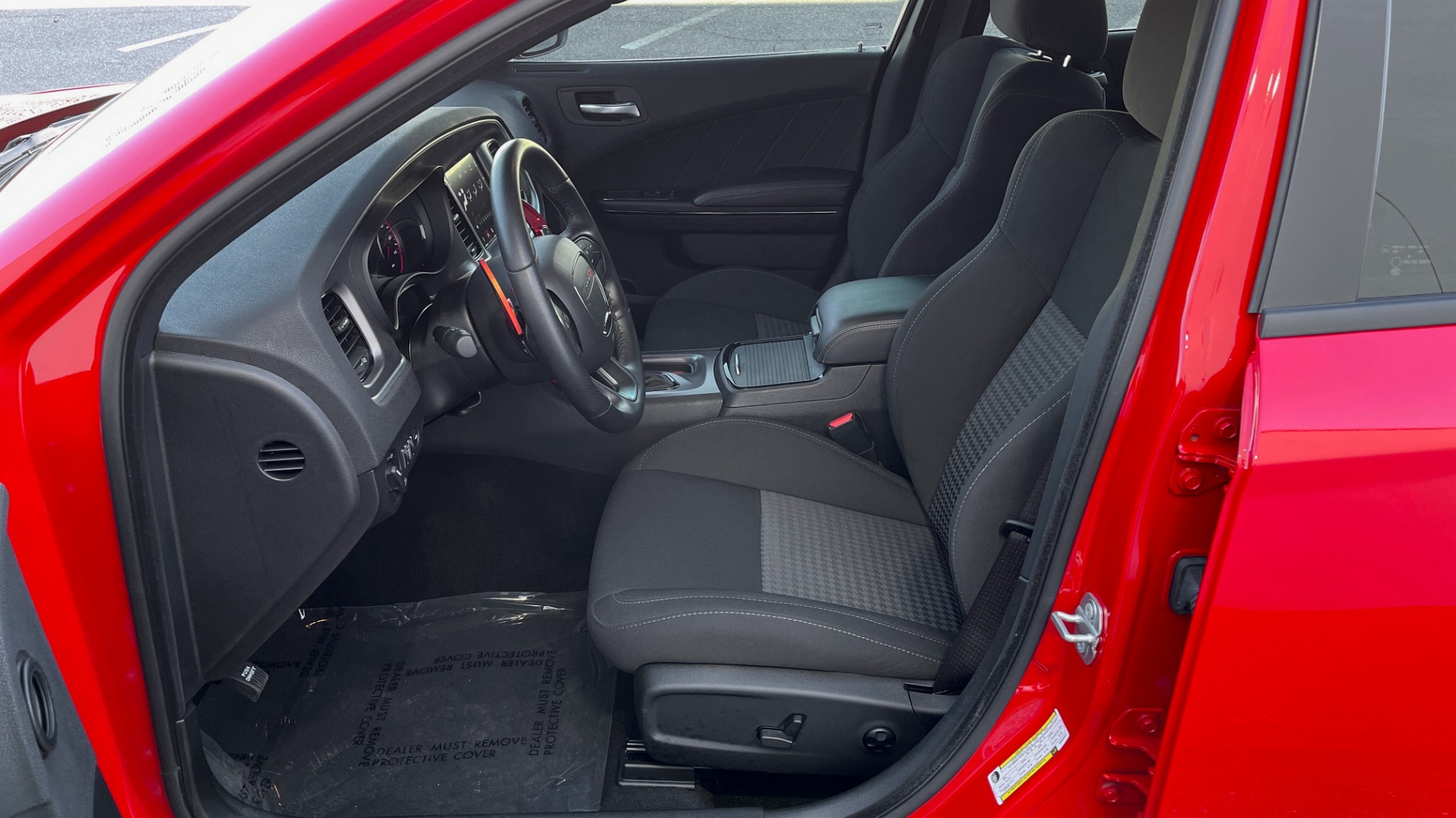 Used 2021 Dodge CHARGER GT BLACKTOP 3.6L / 8-SPD AUTO / ALPINE / PARK ASST / REARVIEW for sale $36,995 at Formula Imports in Charlotte NC 28227 27