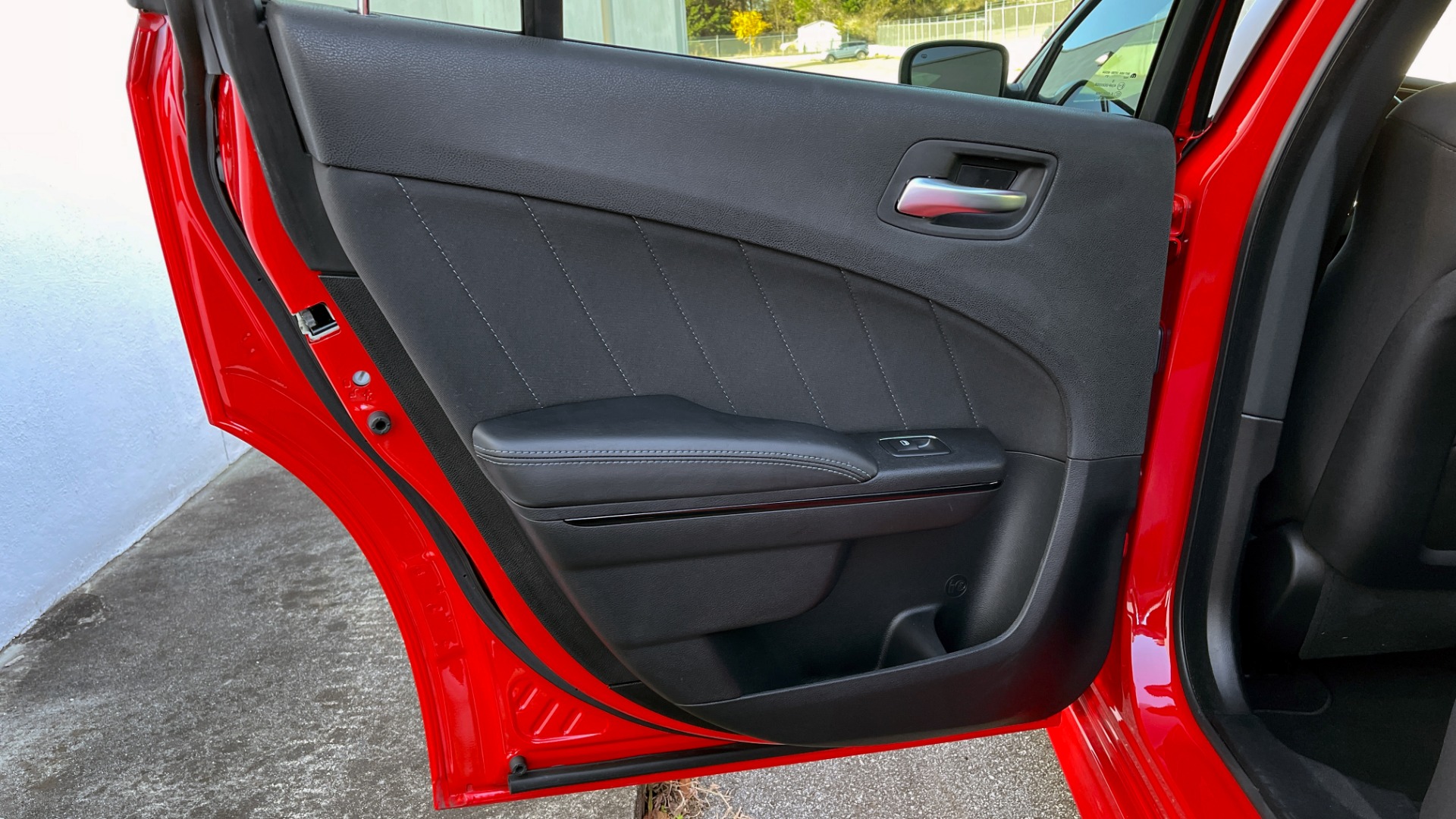 Used 2021 Dodge CHARGER GT BLACKTOP 3.6L / 8-SPD AUTO / ALPINE / PARK ASST / REARVIEW for sale $36,995 at Formula Imports in Charlotte NC 28227 43