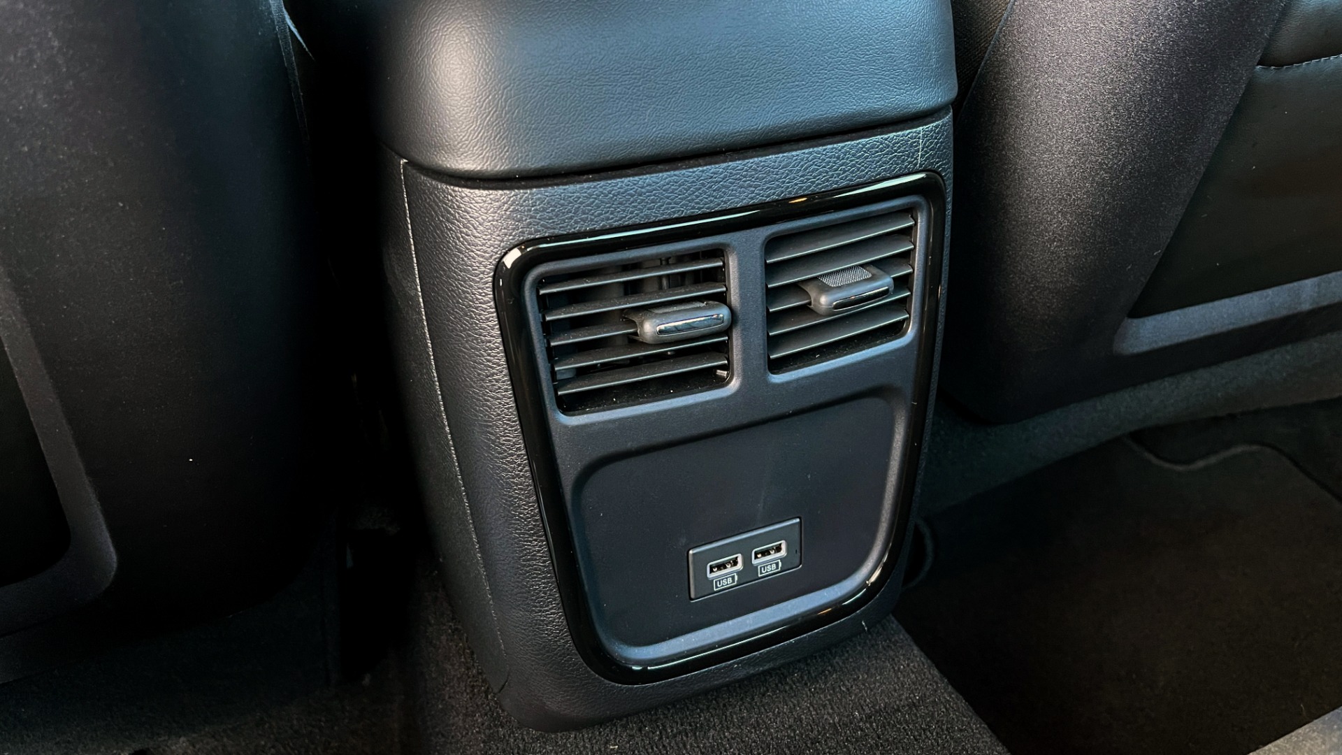 Used 2021 Dodge CHARGER GT BLACKTOP 3.6L / 8-SPD AUTO / ALPINE / PARK ASST / REARVIEW for sale $36,995 at Formula Imports in Charlotte NC 28227 47