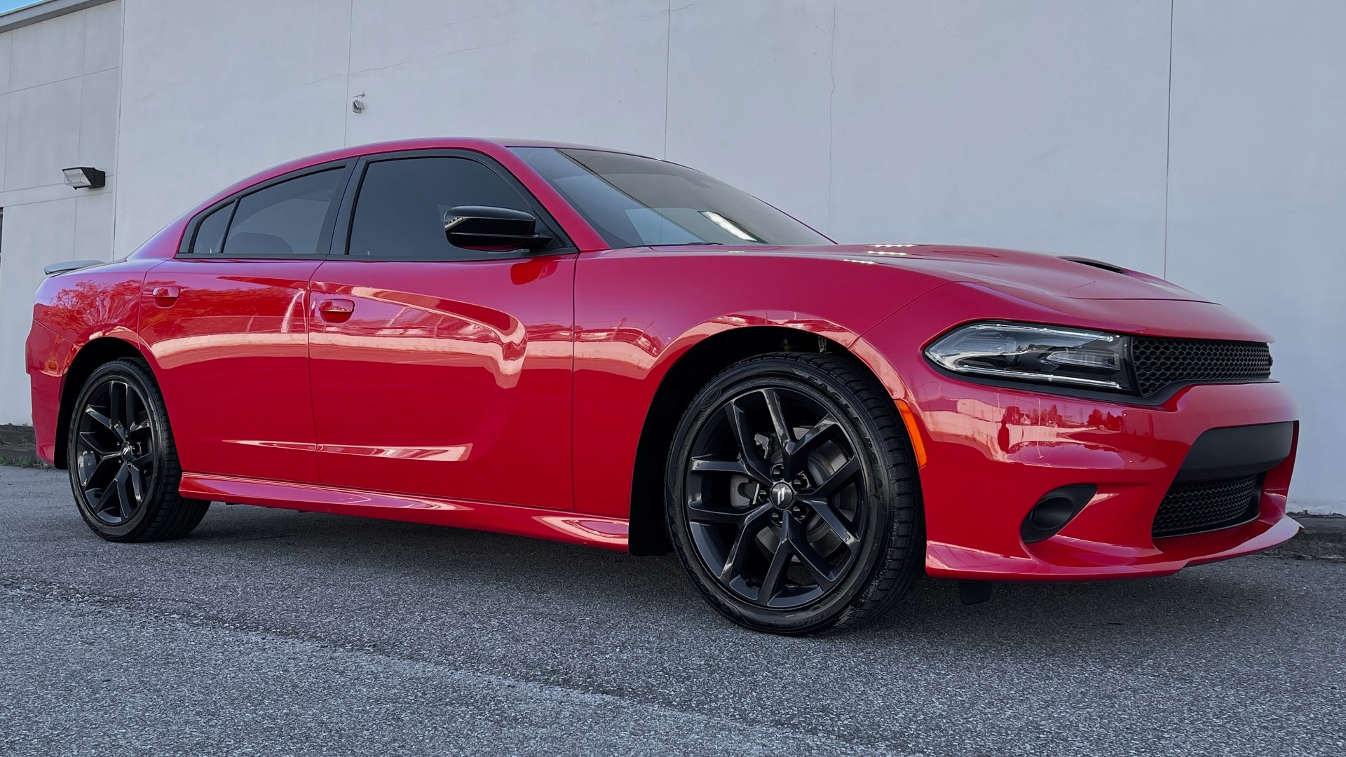 Used 2021 Dodge CHARGER GT BLACKTOP 3.6L / 8-SPD AUTO / ALPINE / PARK ASST / REARVIEW for sale $36,995 at Formula Imports in Charlotte NC 28227 5