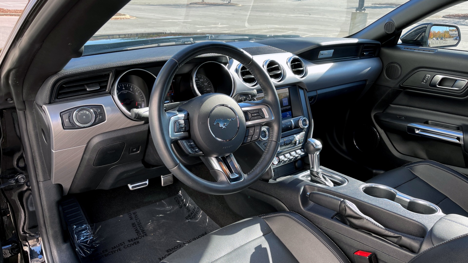 Used 2019 Ford MUSTANG GT PREMIUM 5.0L / AUTO / SYNC3 8IN SCREEN / 19IN WHLS / REARVIEW for sale Sold at Formula Imports in Charlotte NC 28227 25