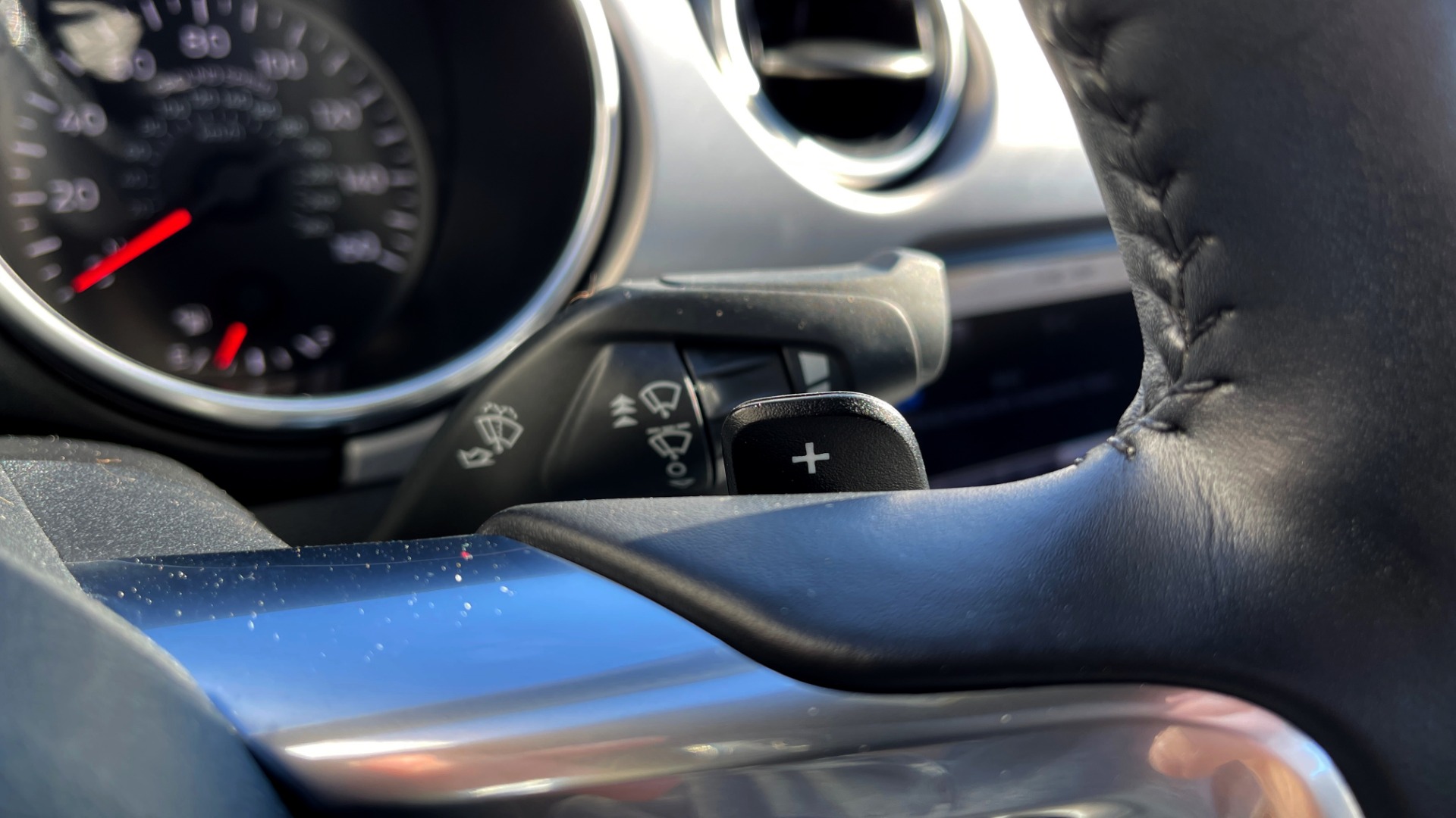 Used 2019 Ford MUSTANG GT PREMIUM 5.0L / AUTO / SYNC3 8IN SCREEN / 19IN WHLS / REARVIEW for sale Sold at Formula Imports in Charlotte NC 28227 38