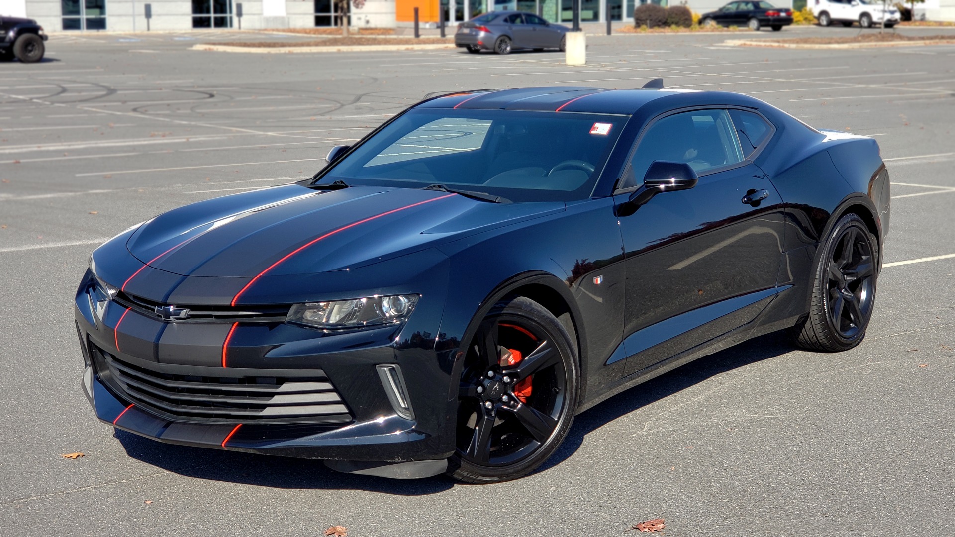 Used 2017 Chevrolet CAMARO 1LT 2DR COUPE 1LT / 2.0L TURBO / 8-SPD AUTO / TECH PKG / BOSE for sale $24,995 at Formula Imports in Charlotte NC 28227 2