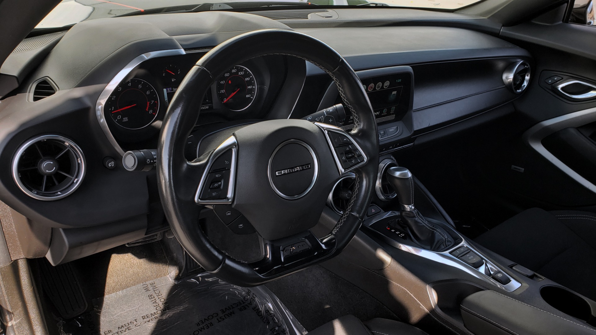 Used 2017 Chevrolet CAMARO 1LT 2DR COUPE 1LT / 2.0L TURBO / 8-SPD AUTO / TECH PKG / BOSE for sale $24,995 at Formula Imports in Charlotte NC 28227 42