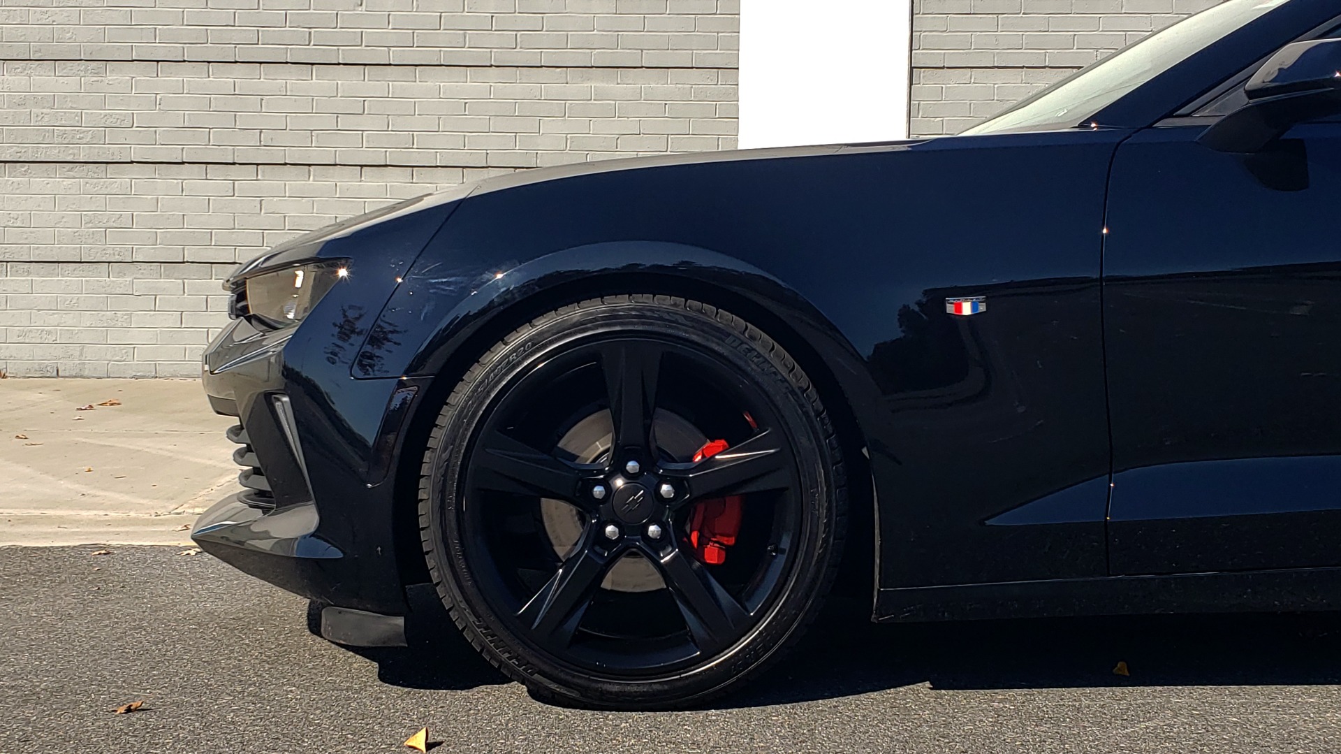Used 2017 Chevrolet CAMARO 1LT 2DR COUPE 1LT / 2.0L TURBO / 8-SPD AUTO / TECH PKG / BOSE for sale $24,995 at Formula Imports in Charlotte NC 28227 68