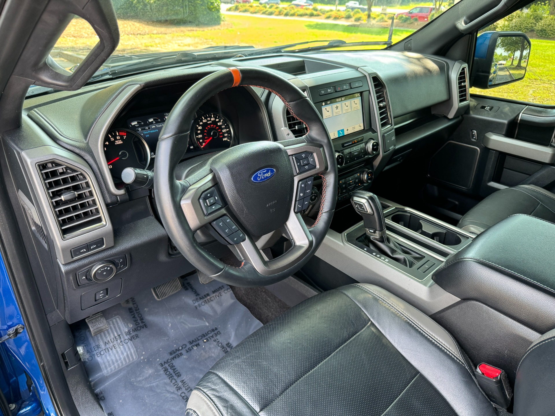 Used 2017 Ford F-150 RAPTOR SUPERCREW 4X4 3.5L / 10-SPD / TECH / SONY / PRO-TRAILER / REARVIEW for sale $54,495 at Formula Imports in Charlotte NC 28227 25