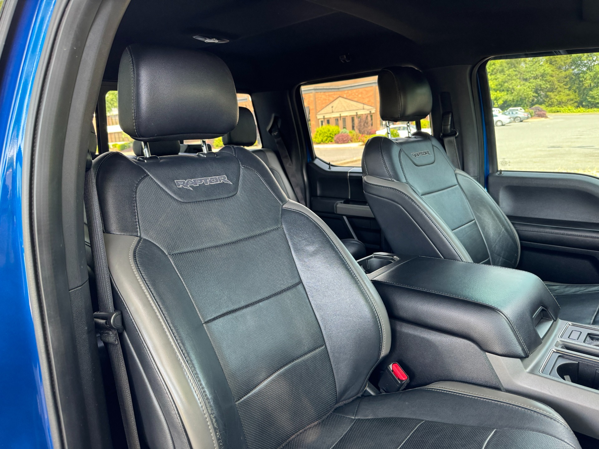Used 2017 Ford F-150 RAPTOR SUPERCREW 4X4 3.5L / 10-SPD / TECH / SONY / PRO-TRAILER / REARVIEW for sale $54,495 at Formula Imports in Charlotte NC 28227 45