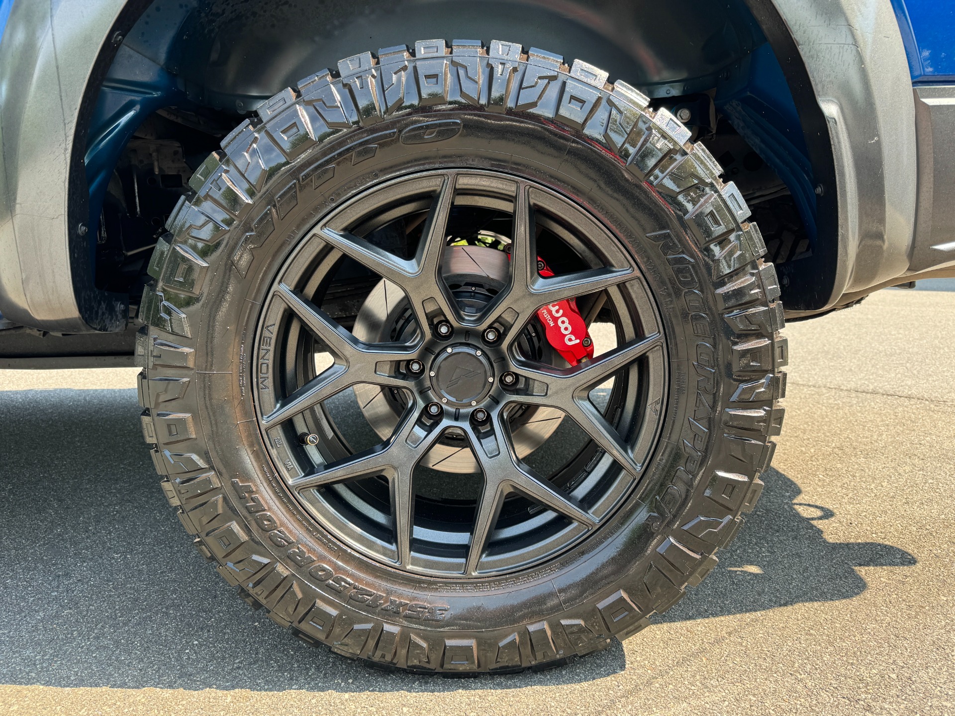Used 2017 Ford F-150 RAPTOR SUPERCREW 4X4 3.5L / 10-SPD / TECH / SONY / PRO-TRAILER / REARVIEW for sale $54,495 at Formula Imports in Charlotte NC 28227 56