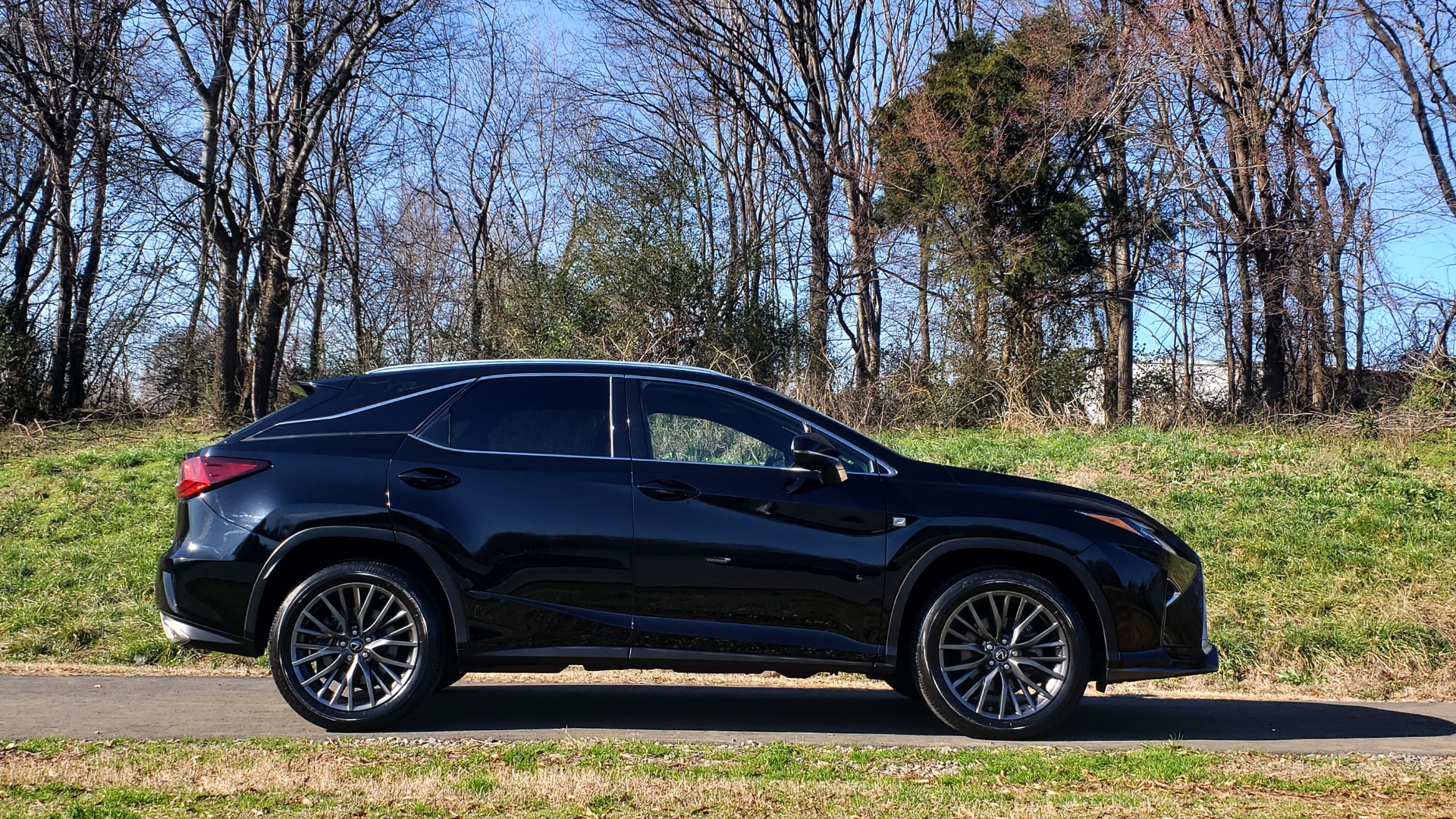 Used 2017 Lexus RX350 AWD F-SPORT / NAV / SUNROOF / BSM / PARK ASST / TOWING / REARVIE for sale Sold at Formula Imports in Charlotte NC 28227 5