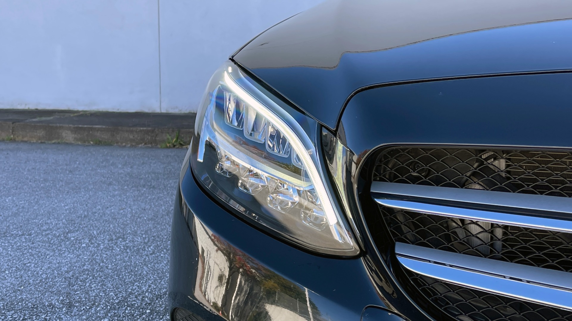 Used 2019 Mercedes-Benz C-CLASS C 300 2.0L SEDAN / SUNROOF / BLIND SPOT ASST / HTD STS / REARVIEW for sale Sold at Formula Imports in Charlotte NC 28227 12