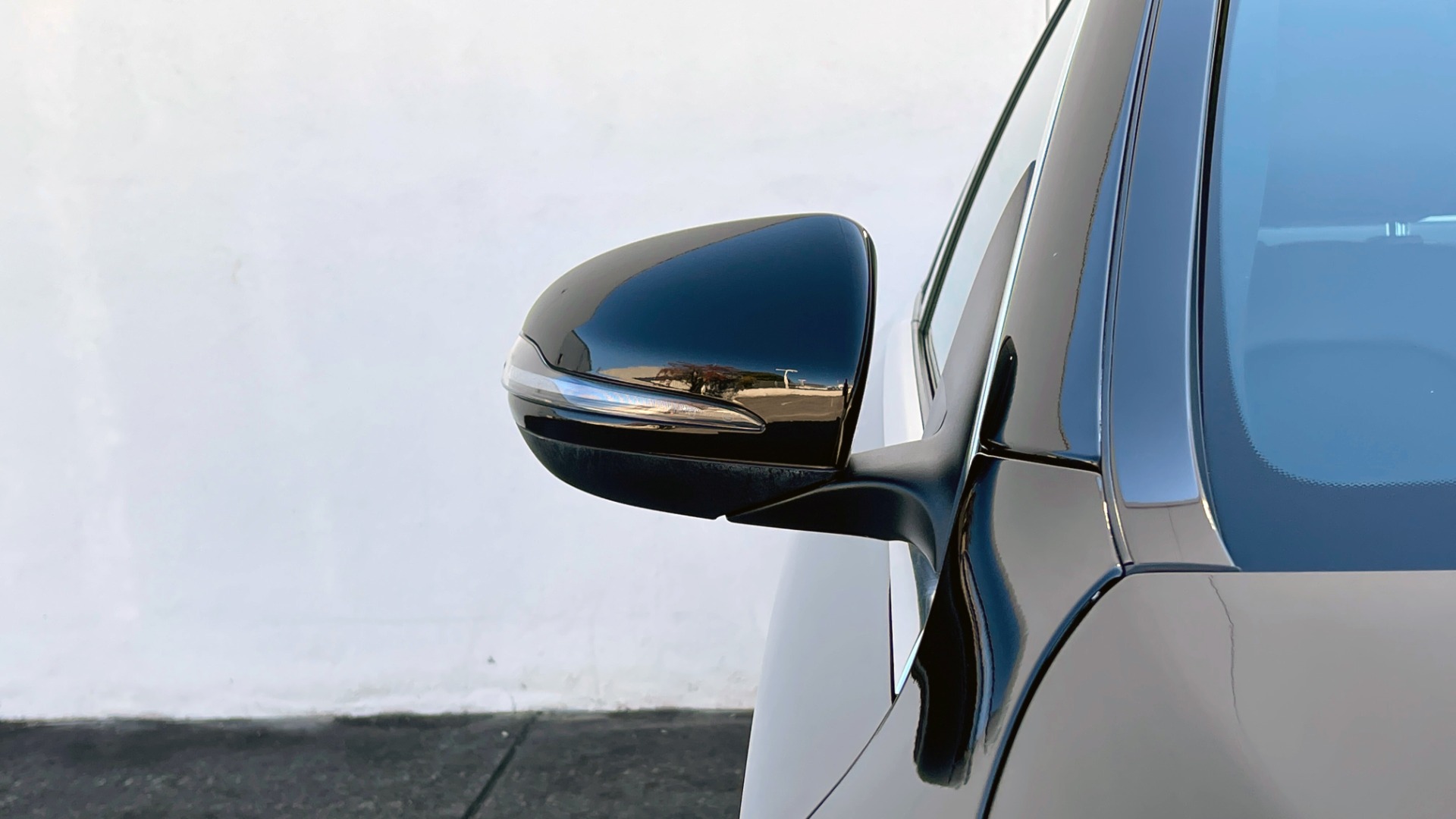 Used 2019 Mercedes-Benz C-CLASS C 300 SEDAN / SUNROOF / BLIND SPOT / HTD STS / REARVIEW for sale $35,495 at Formula Imports in Charlotte NC 28227 14