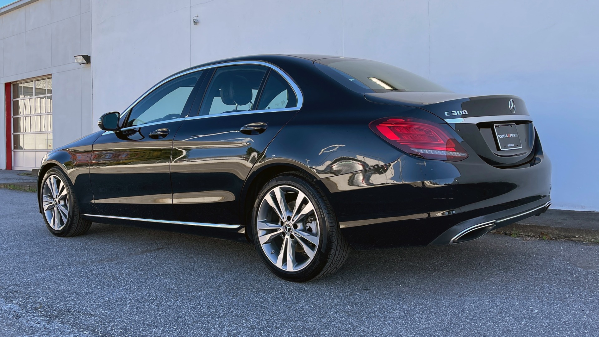 Used 2019 Mercedes-Benz C-CLASS C 300 2.0L SEDAN / SUNROOF / BLIND SPOT ASST / HTD STS / REARVIEW for sale Sold at Formula Imports in Charlotte NC 28227 4