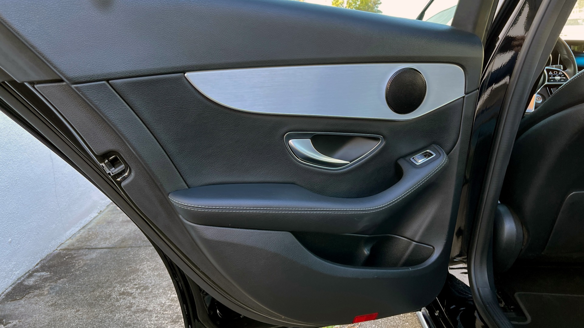 Used 2019 Mercedes-Benz C-CLASS C 300 SEDAN / SUNROOF / BLIND SPOT / HTD STS / REARVIEW for sale $35,495 at Formula Imports in Charlotte NC 28227 44