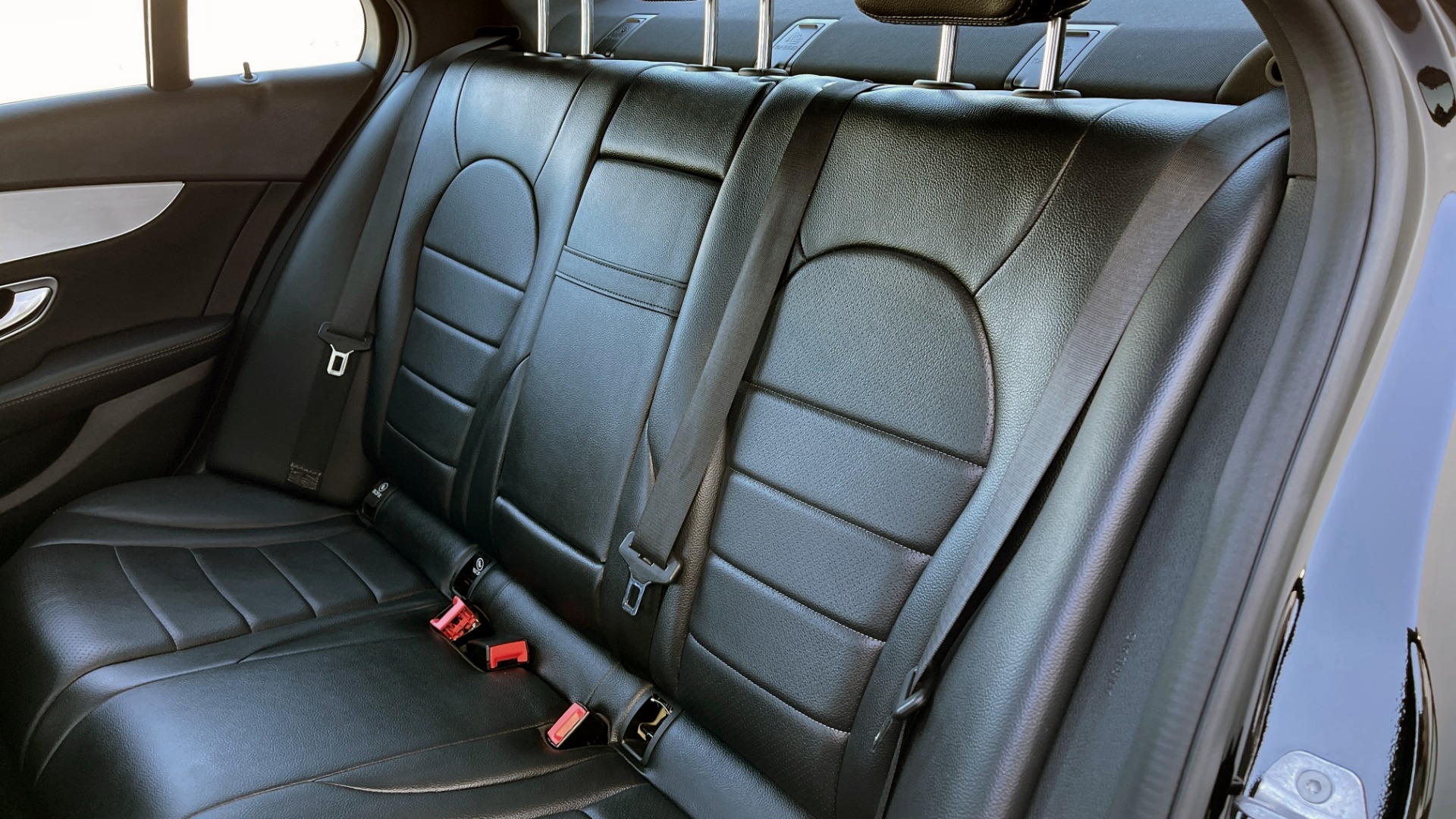 Used 2019 Mercedes-Benz C-CLASS C 300 2.0L SEDAN / SUNROOF / BLIND SPOT ASST / HTD STS / REARVIEW for sale Sold at Formula Imports in Charlotte NC 28227 47