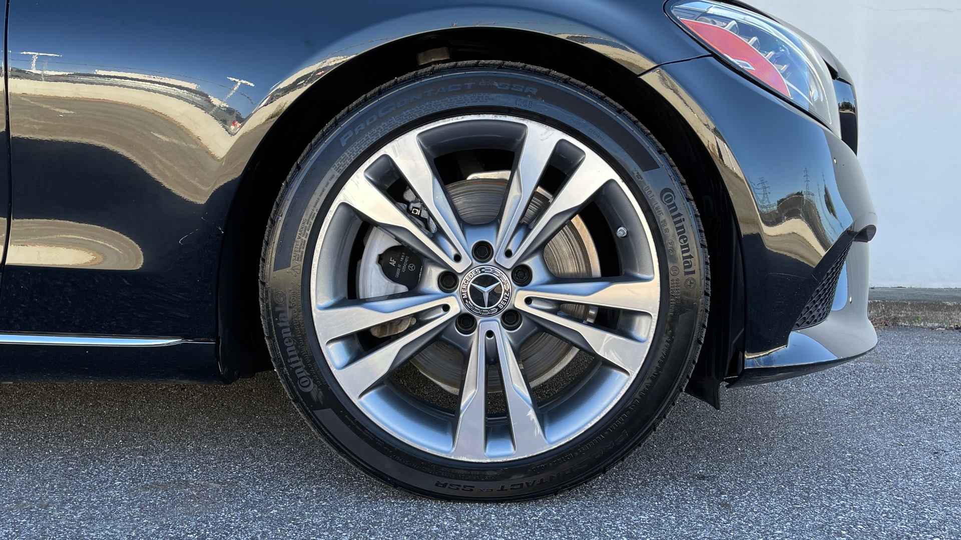 Used 2019 Mercedes-Benz C-CLASS C 300 2.0L SEDAN / SUNROOF / BLIND SPOT ASST / HTD STS / REARVIEW for sale Sold at Formula Imports in Charlotte NC 28227 62