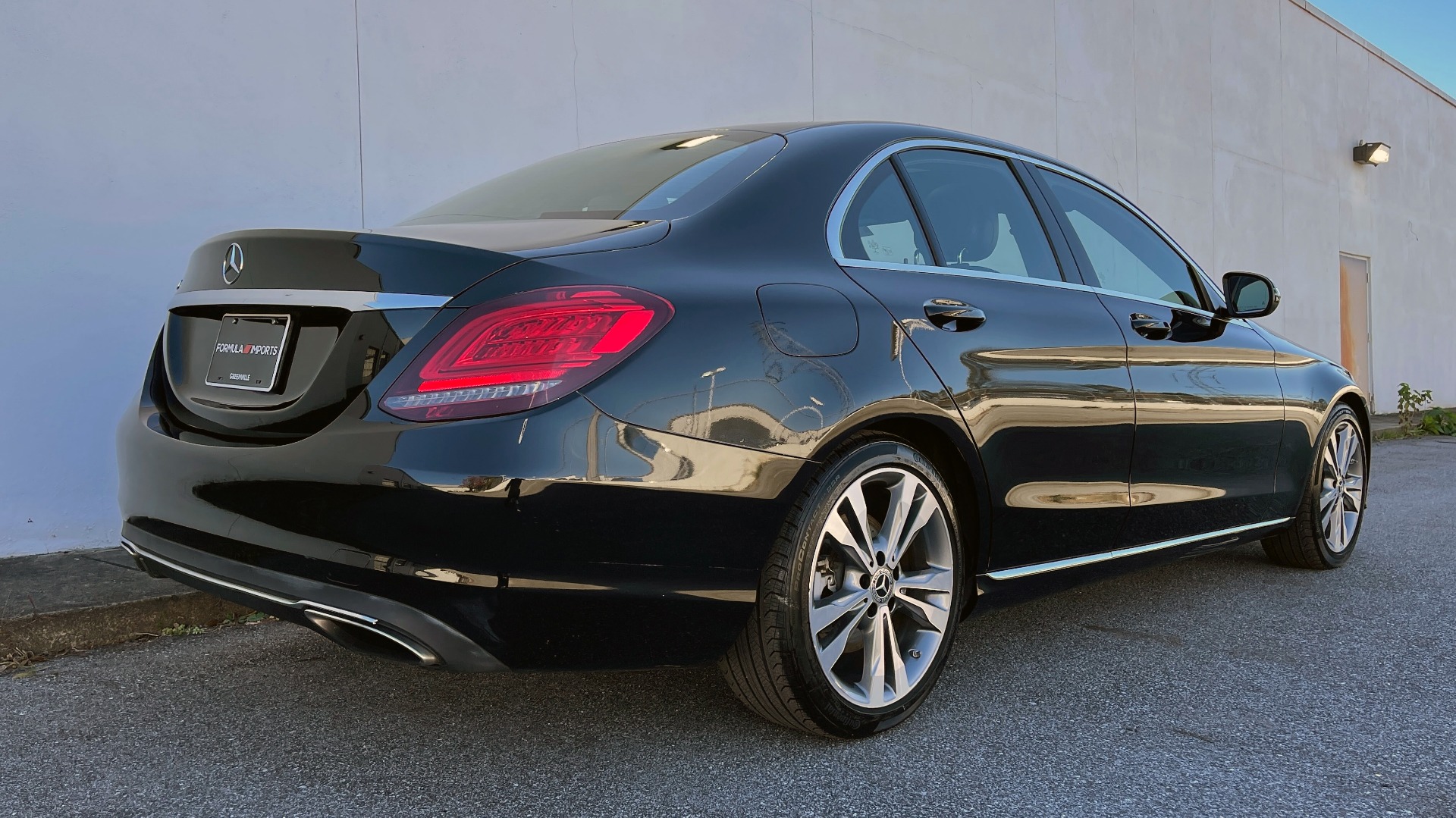 Used 2019 Mercedes-Benz C-CLASS C 300 2.0L SEDAN / SUNROOF / BLIND SPOT ASST / HTD STS / REARVIEW for sale Sold at Formula Imports in Charlotte NC 28227 7